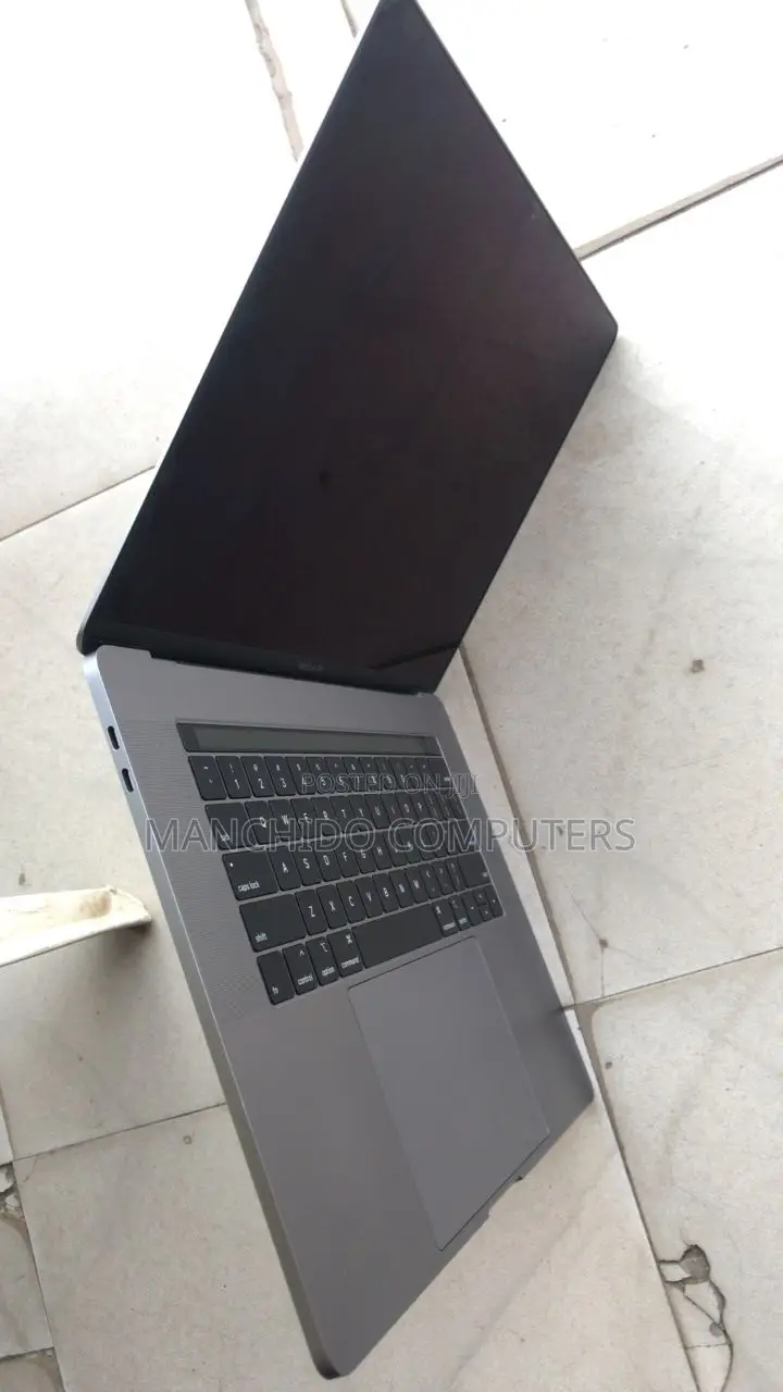 Laptop Apple MacBook Pro 2019 16GB Intel Core i7 SSD 1T