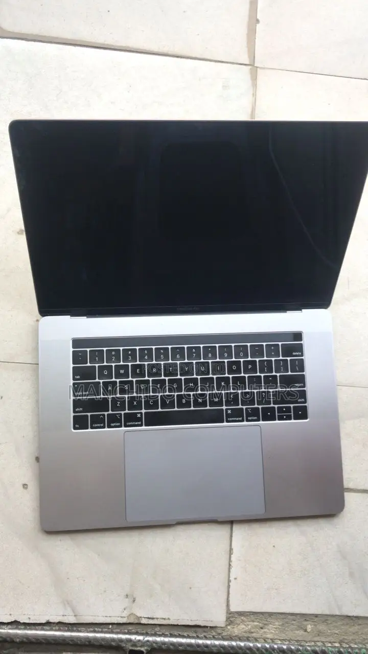 Laptop Apple MacBook Pro 2019 16GB Intel Core i7 SSD 1T