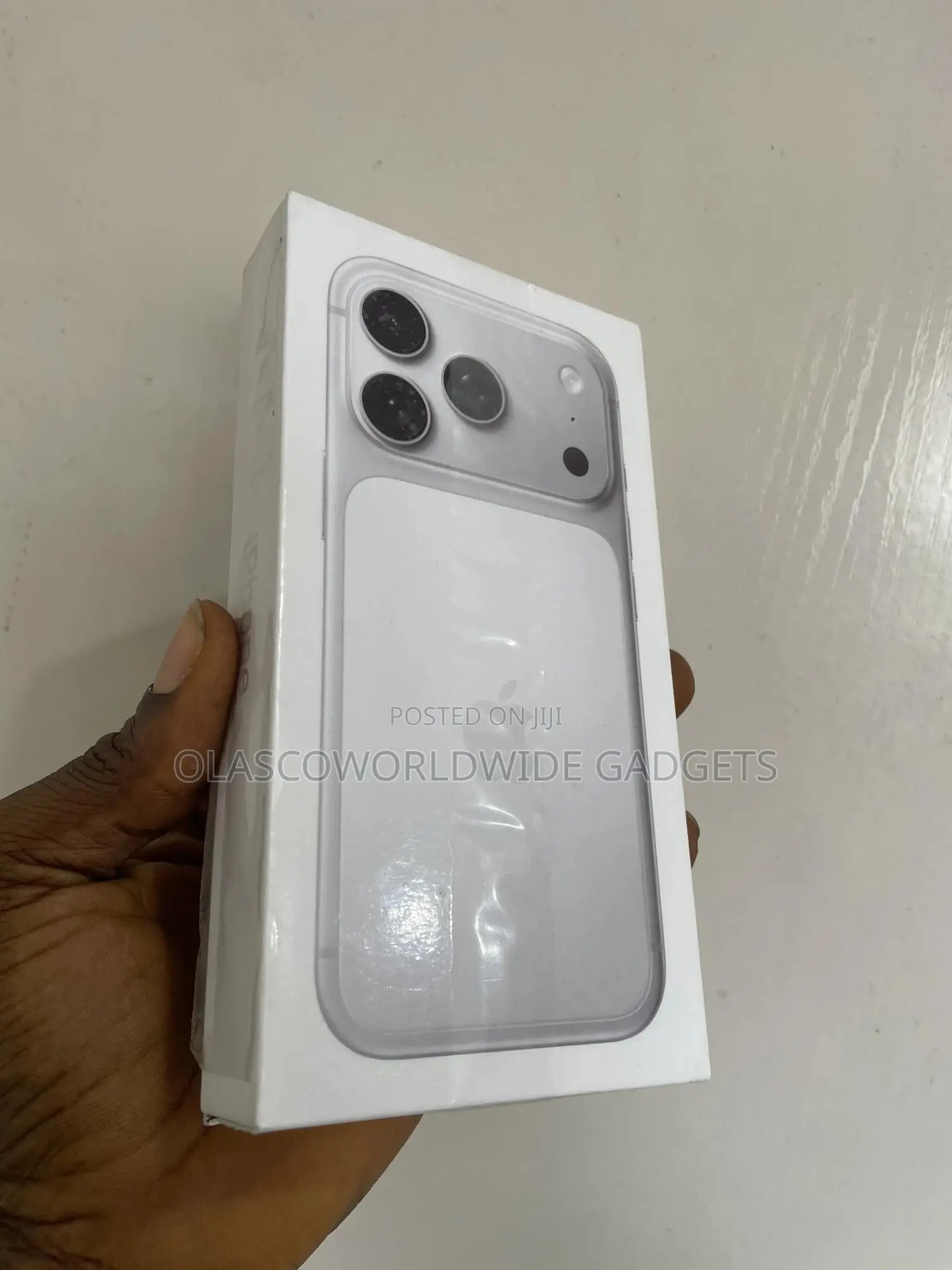 New Apple iPhone 17 Pro 256 GB Silver