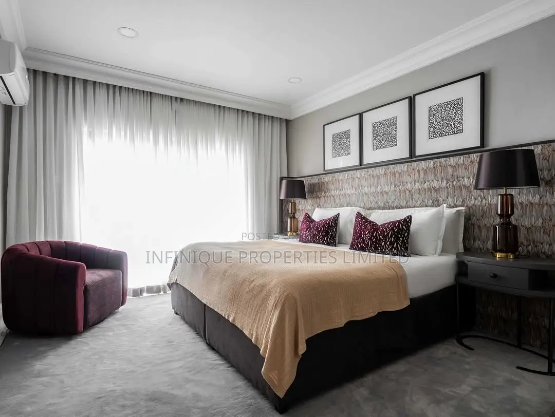 Furnished 3bdrm Apartment in Lekki Phase 1 for rent