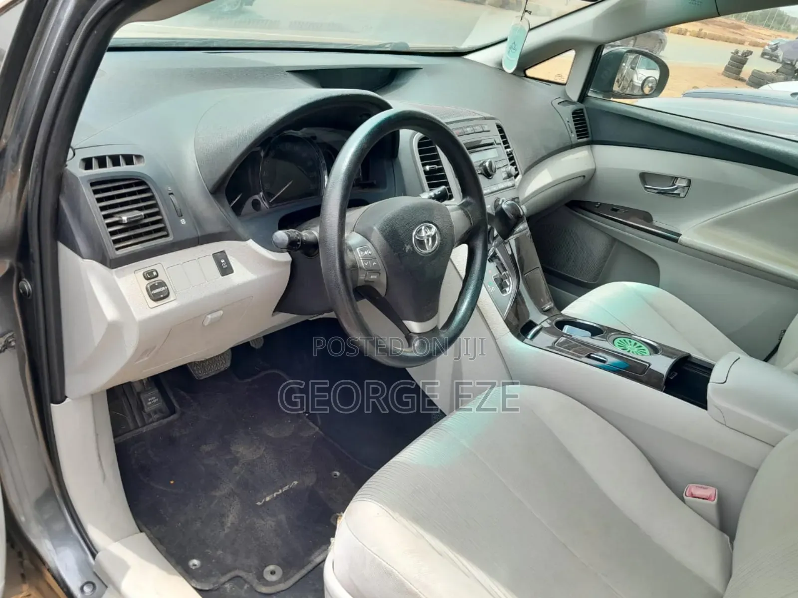 Toyota Venza 2010 Gray