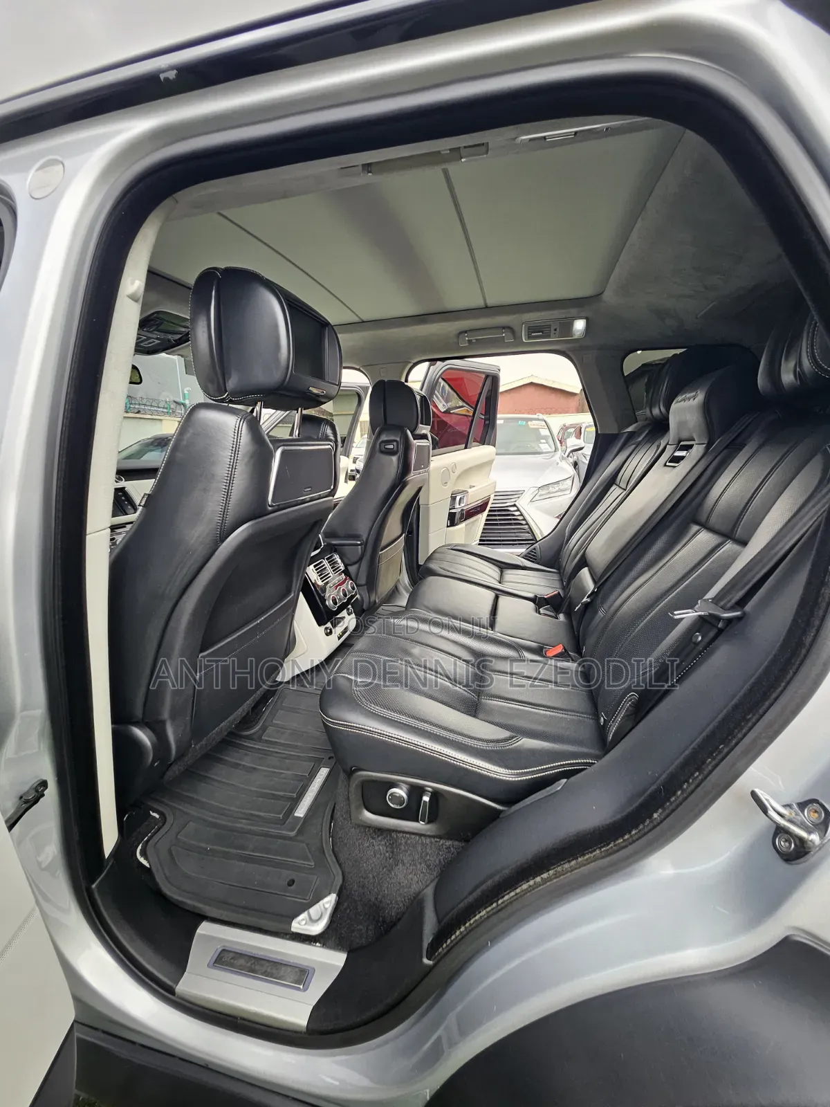 Land Rover Range Rover Vogue 2016 Silver