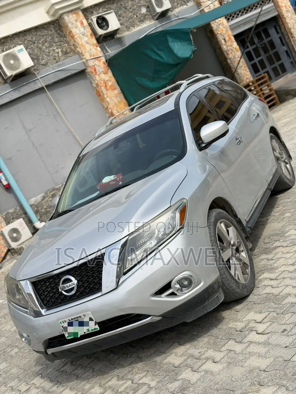 Nissan Pathfinder Platinum 4dr FWD (3.5L 6cyl) 2016 Silver
