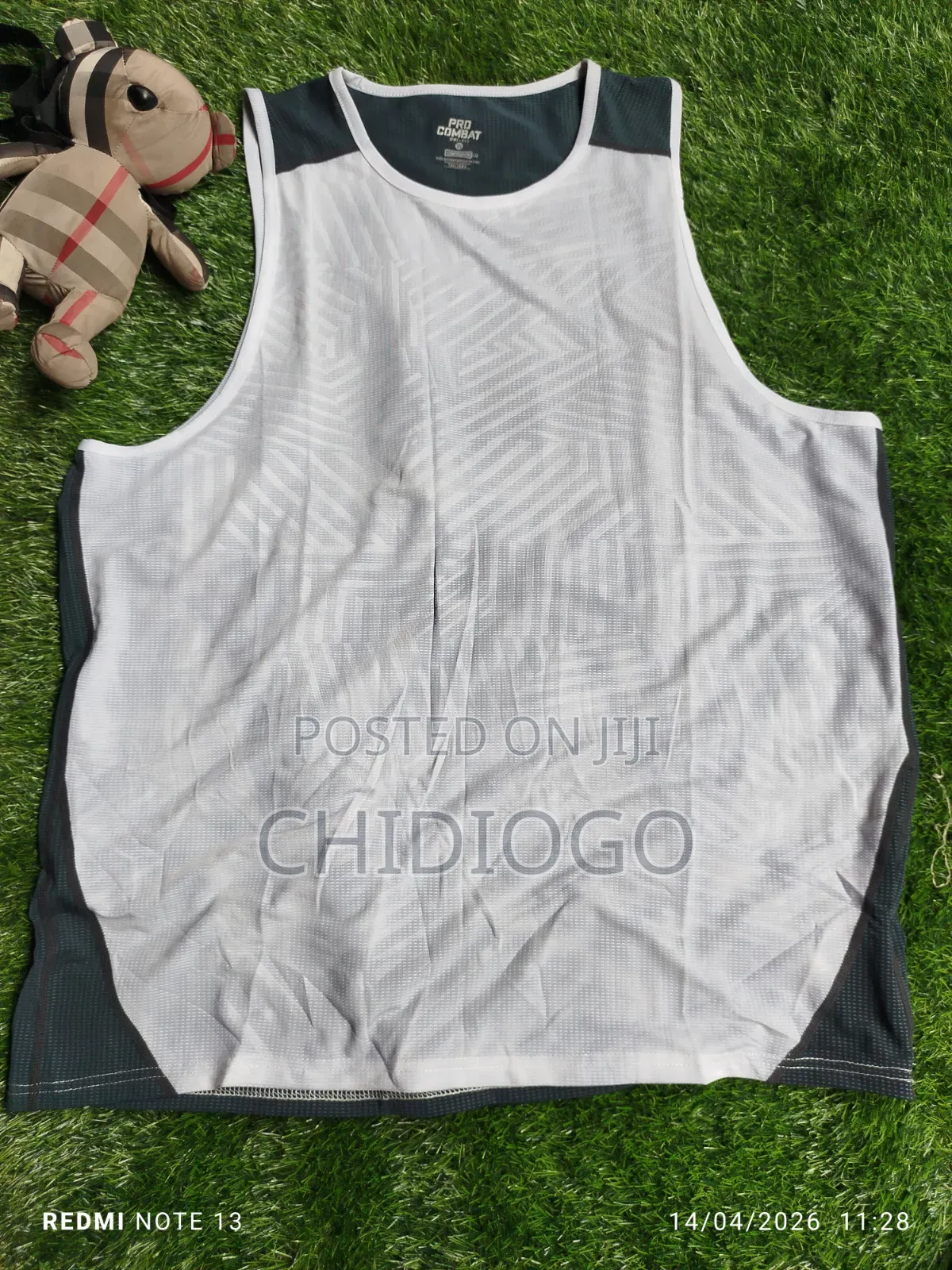 Quality Gym Tops,Gym Armless.Whatsapp)