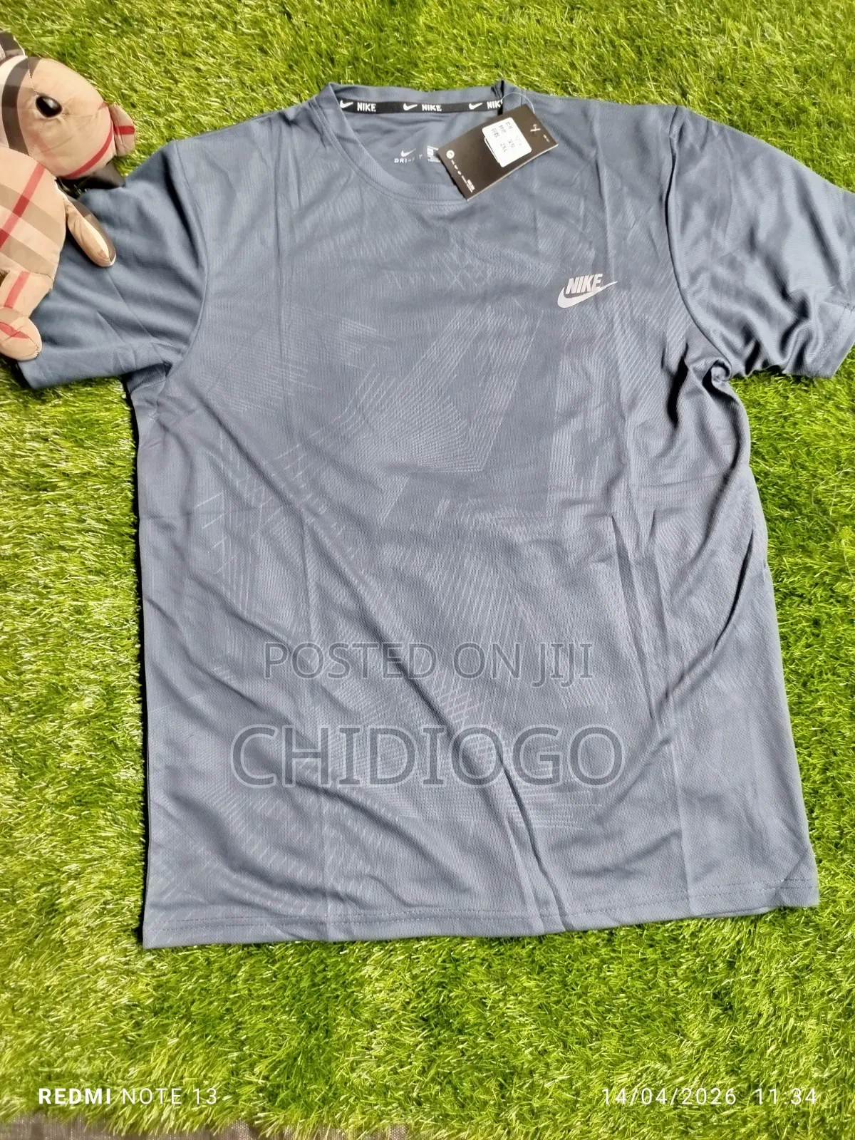 Quality Gym Tops,Gym Armless.Whatsapp)