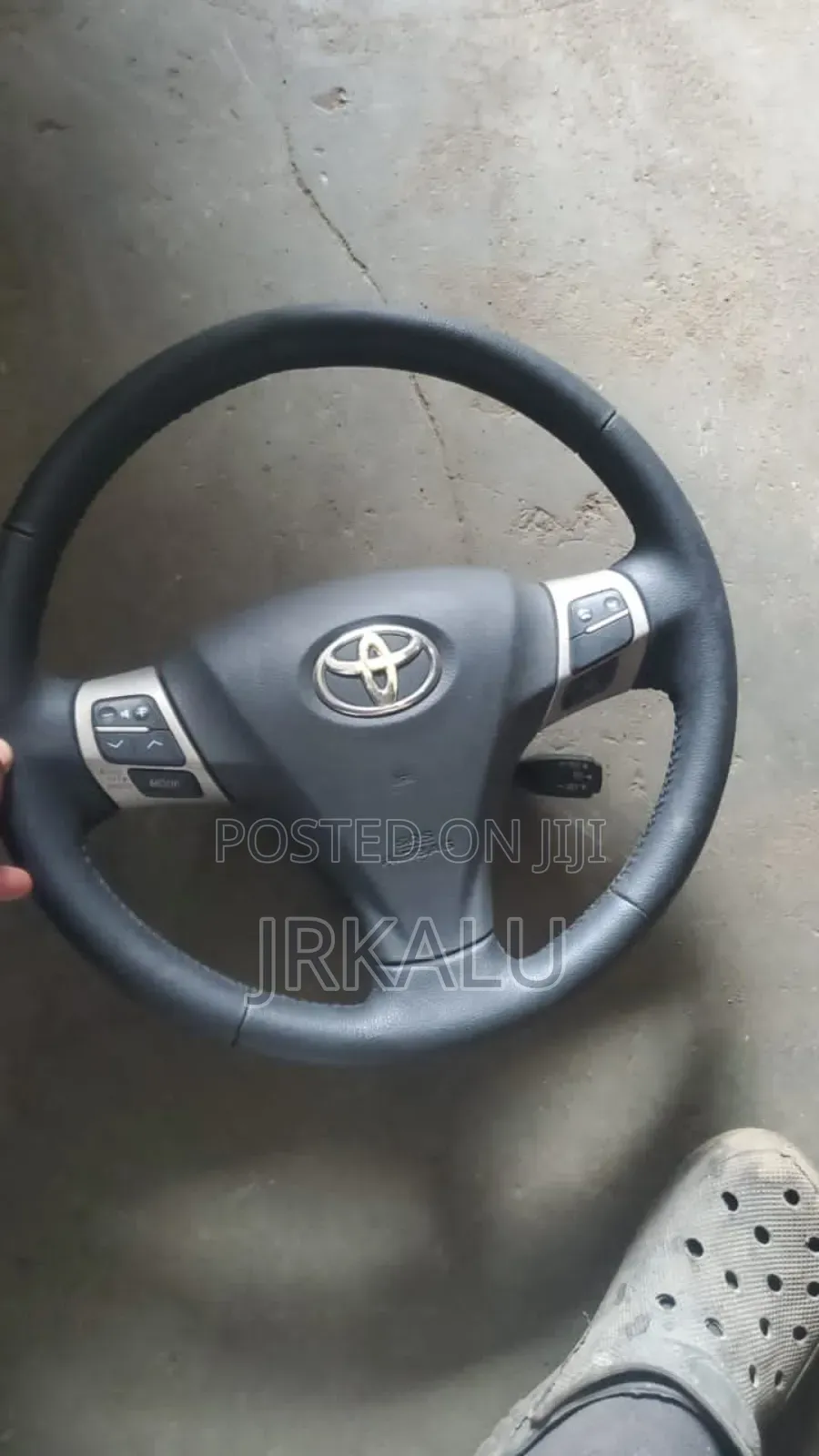 Steering Wheel Toyota Camry 2010
