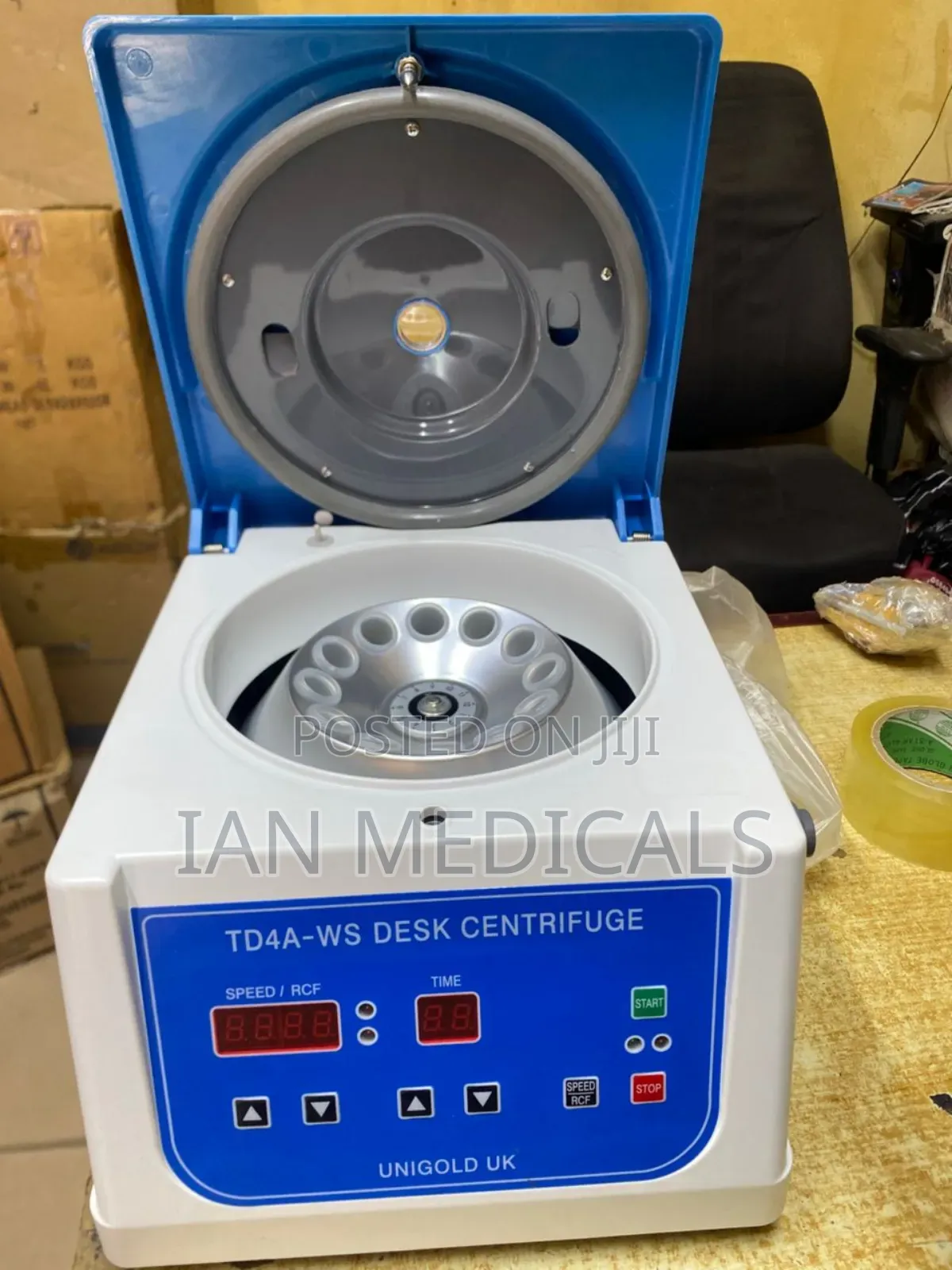 Digital 12 Bucket Centrifuge