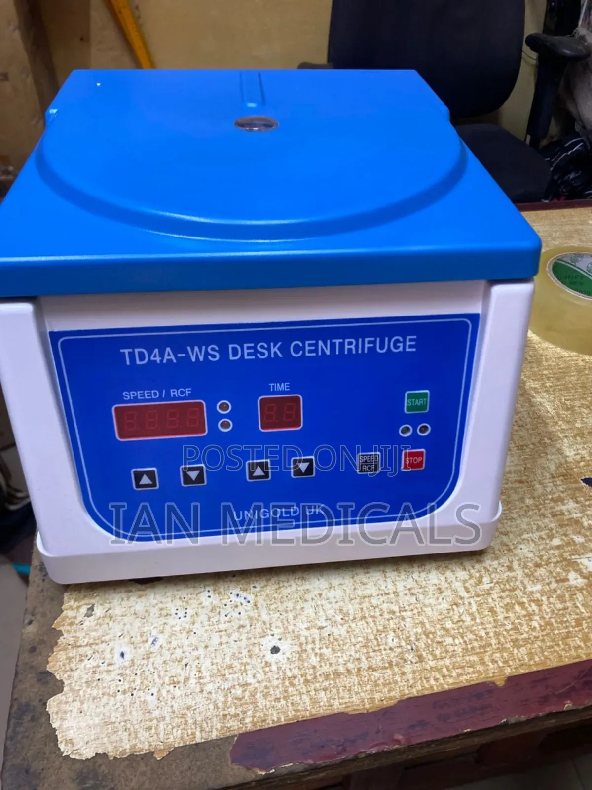 Digital 12 Bucket Centrifuge