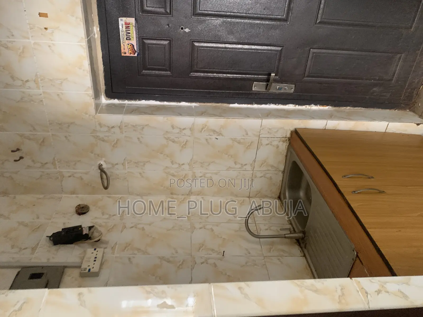 1bdrm Room & Parlour in Manreng Estate, Life Camp for rent