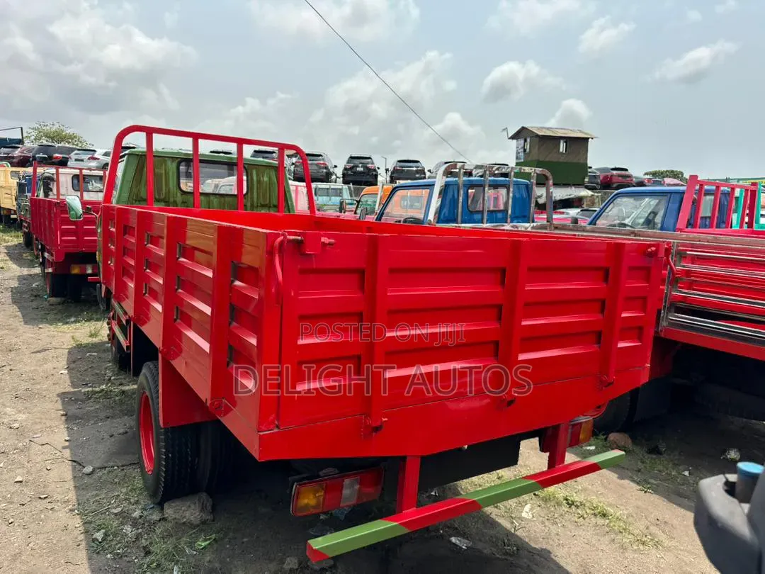 Toyota Dyna 300