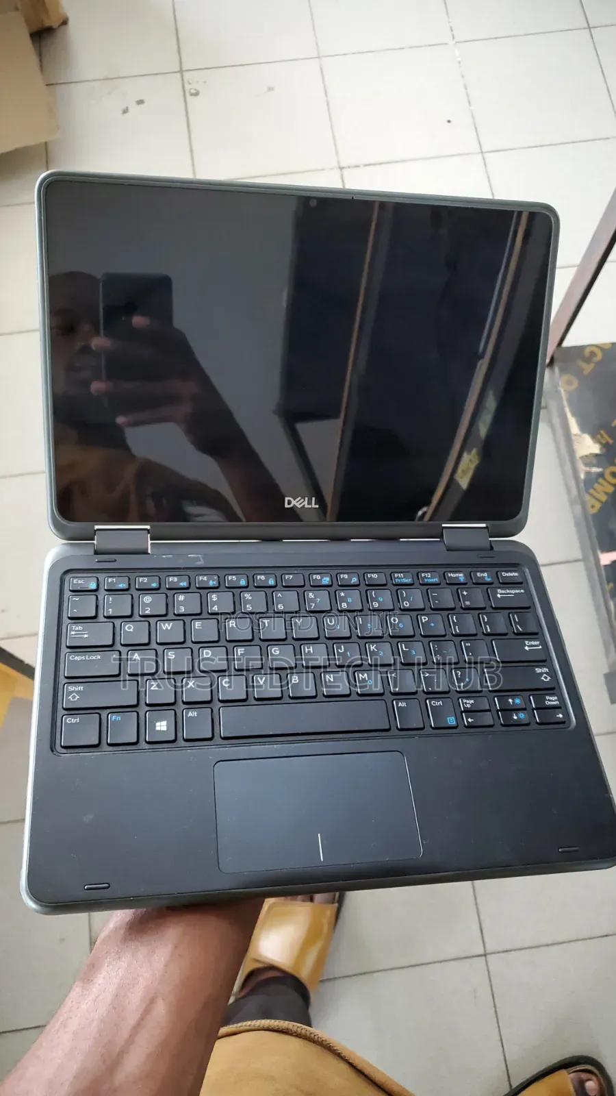 Laptop Dell Latitude 3189 8GB Intel SSD 128GB