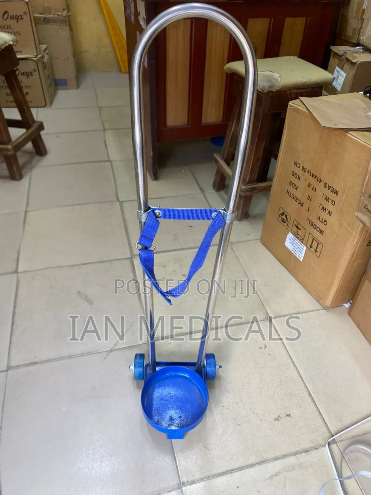 Oxygen Cylinder Trolley