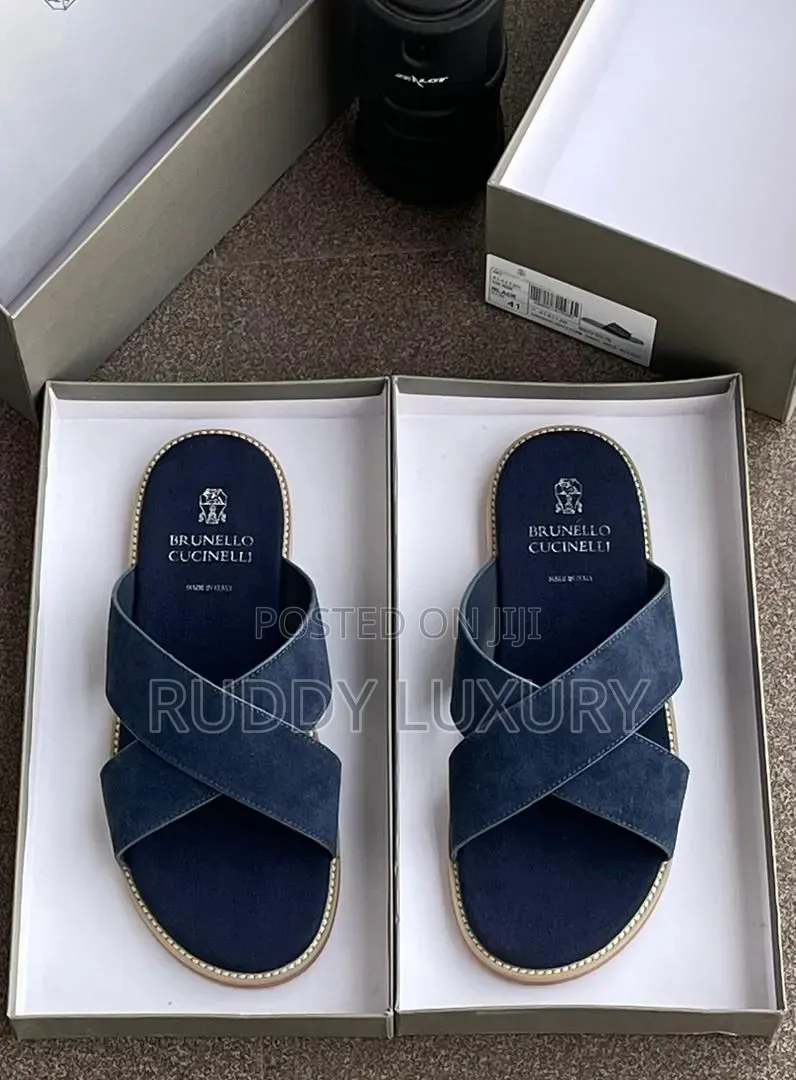 Minimalist Black Designer Slides