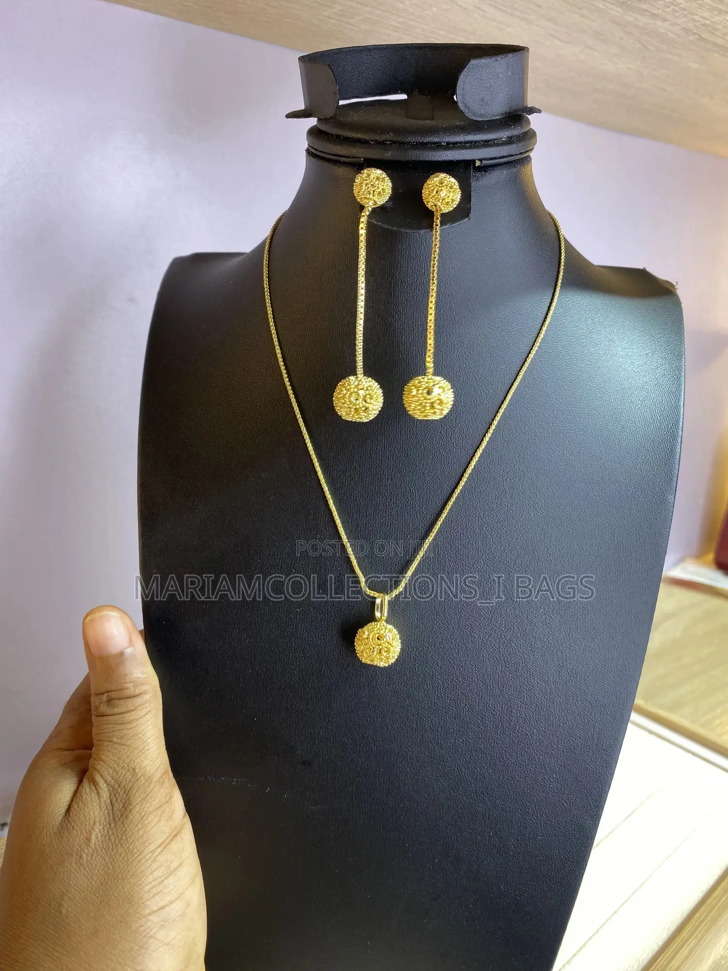 Necklace 20 Inches