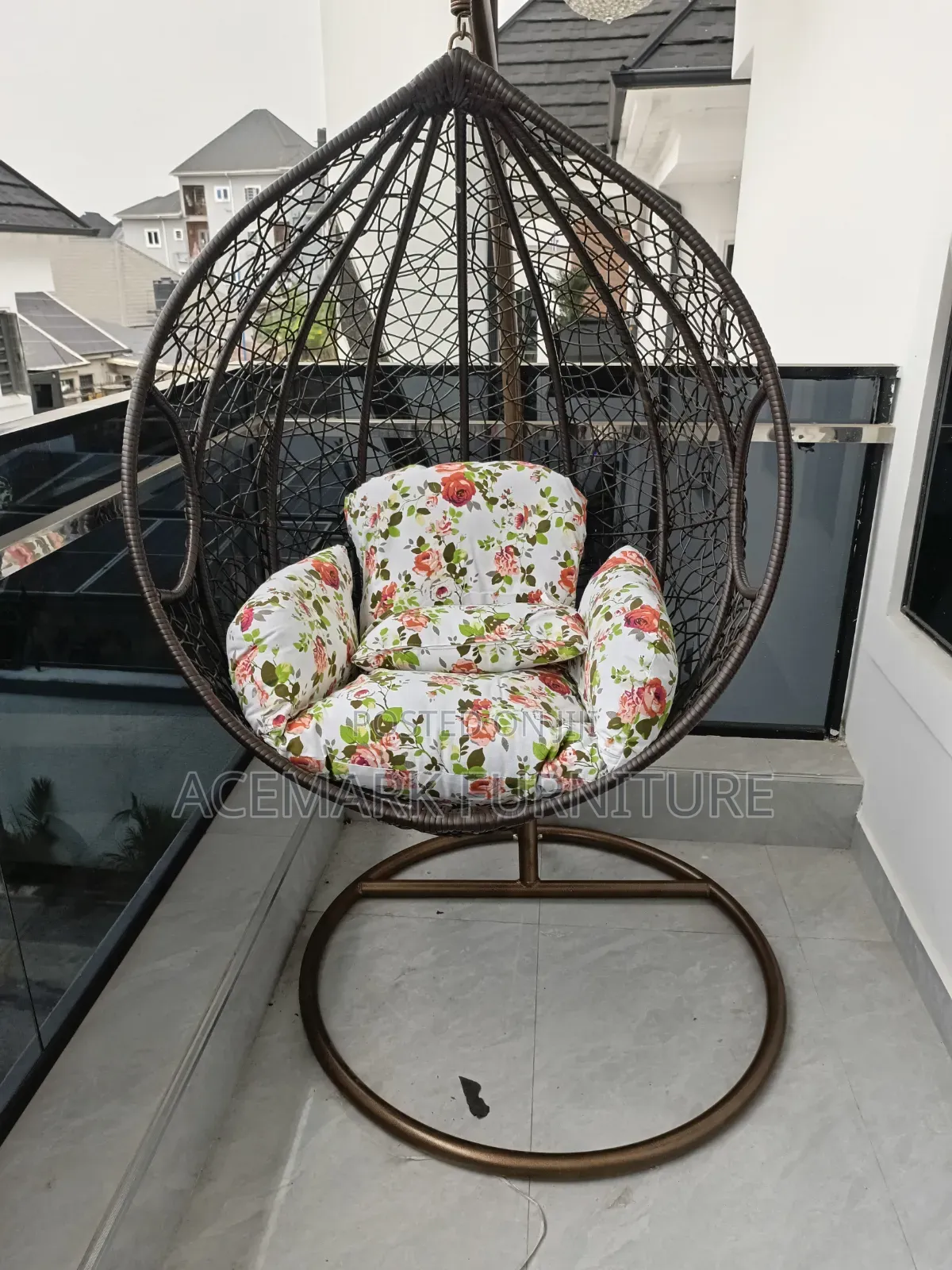 Swing Stand