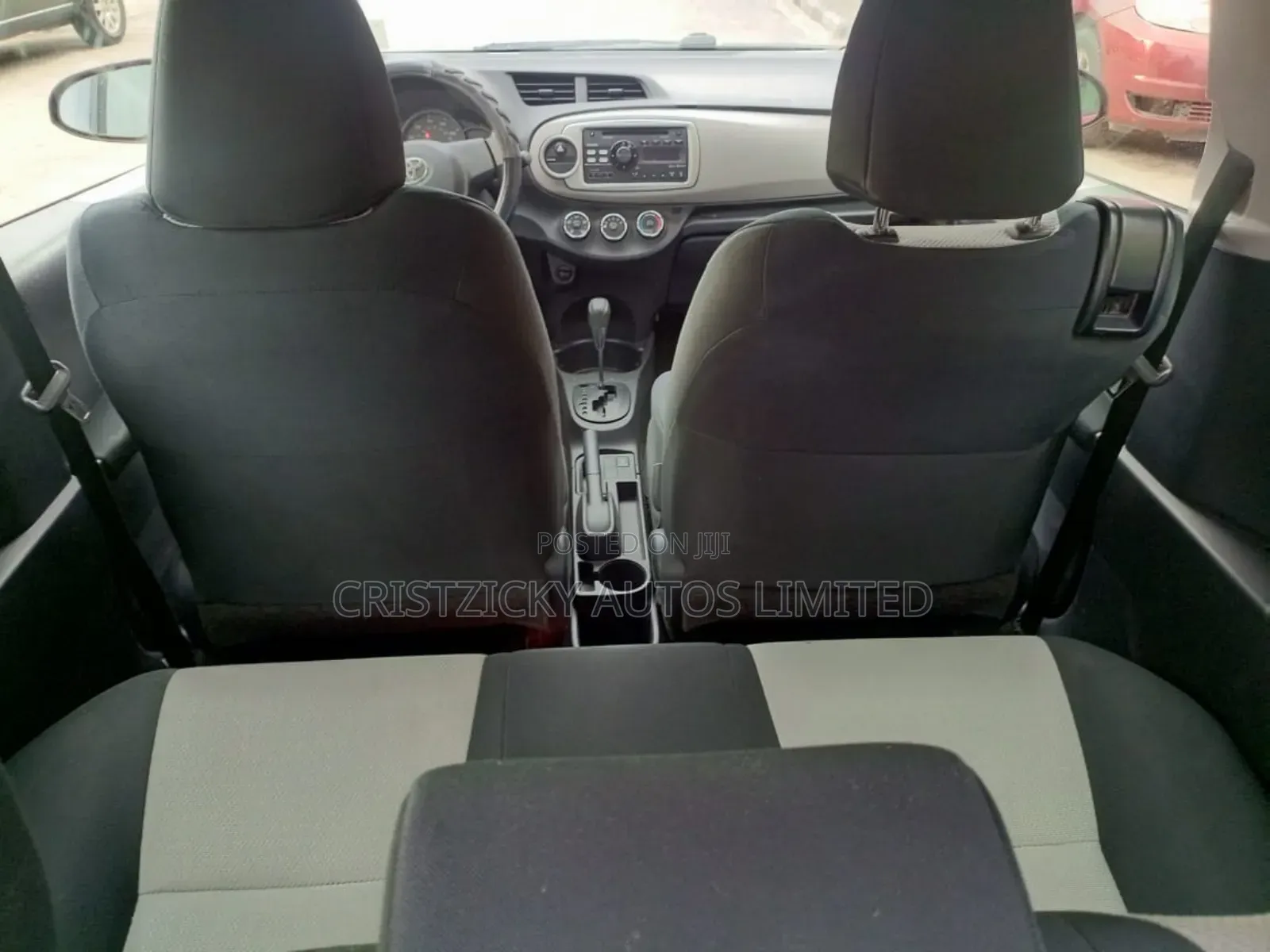 Toyota Yaris 2013 Red