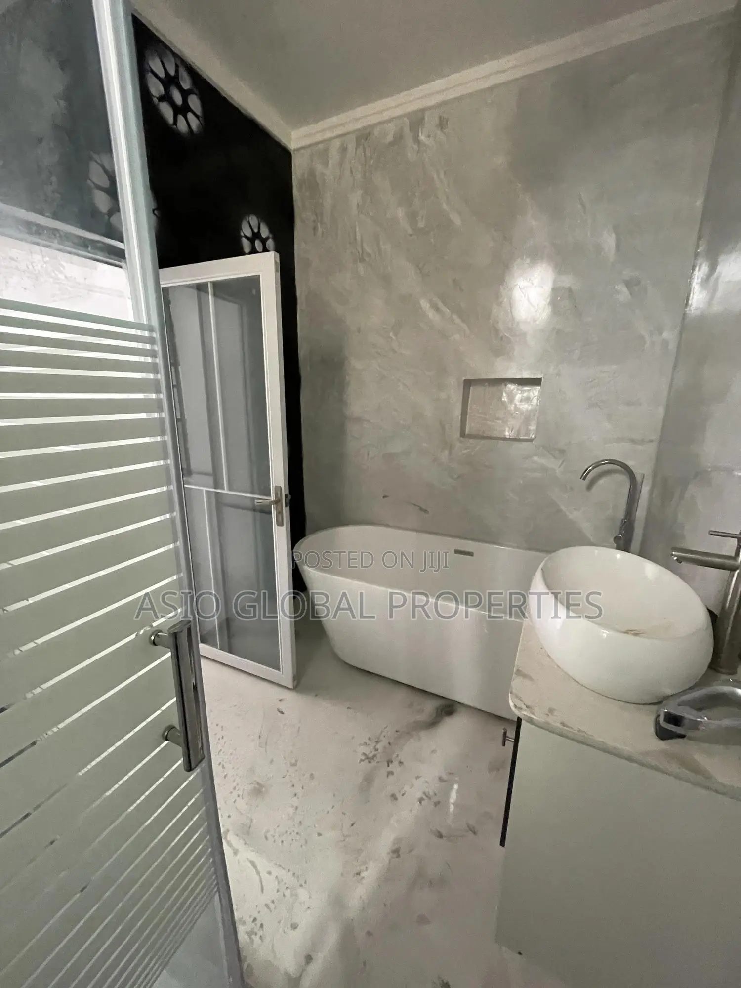 Furnished 3bdrm Duplex in Ajah for sale