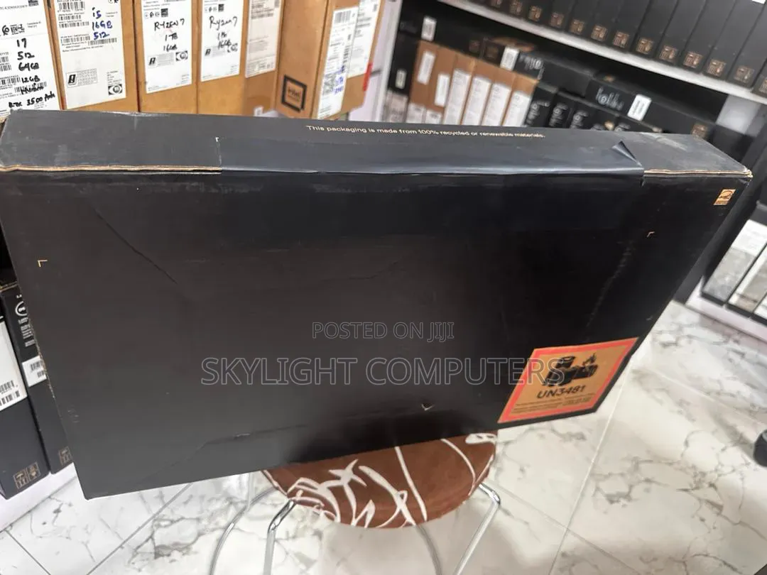 New Laptop Dell Precision 7680 32GB Intel Core i9 SSD 512GB