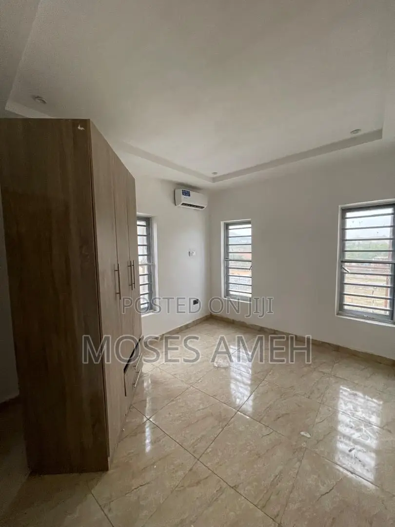 3bdrm Block of Flats in Katampe (Main) for sale