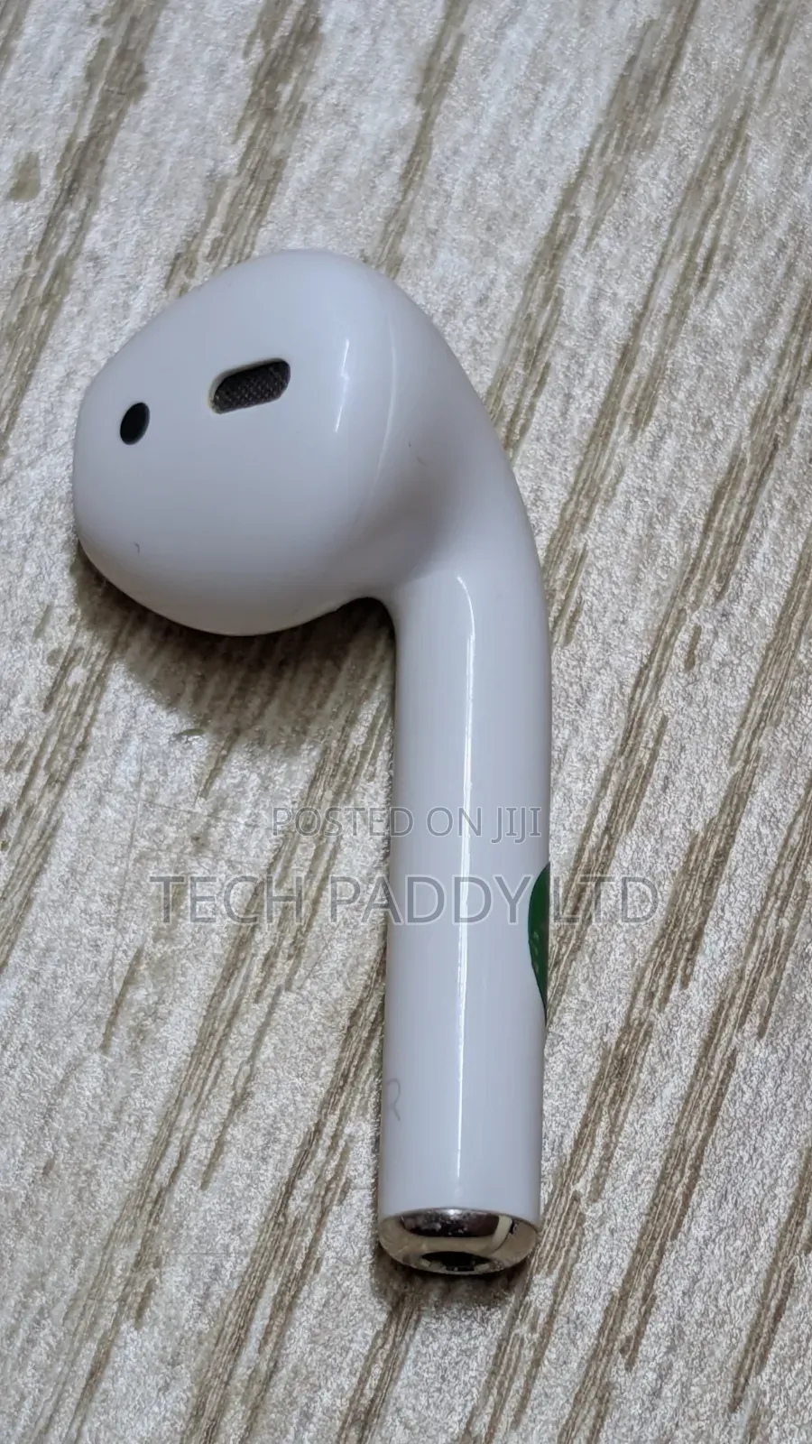 95% New Genuine Airpods 2 (Right Ear)