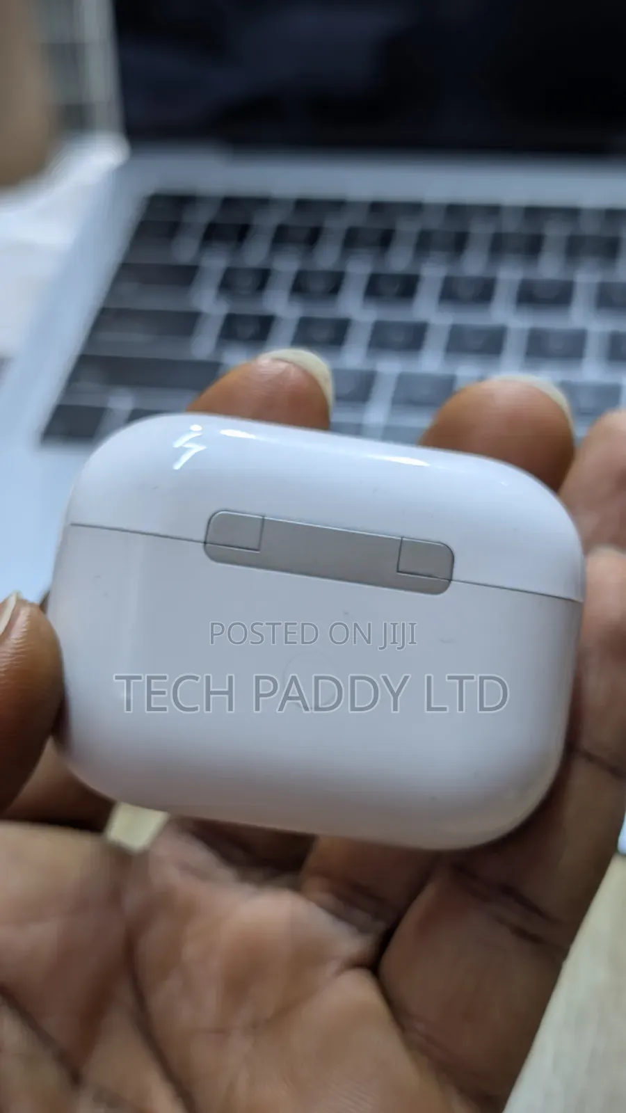 Replacement Case for Geniune Airpods Pro (1st Gen)