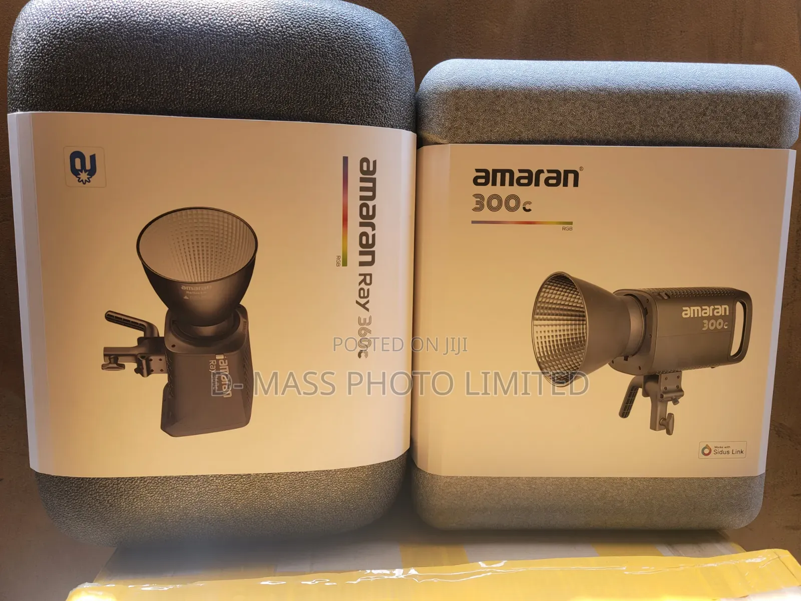 Amaran Light 300c