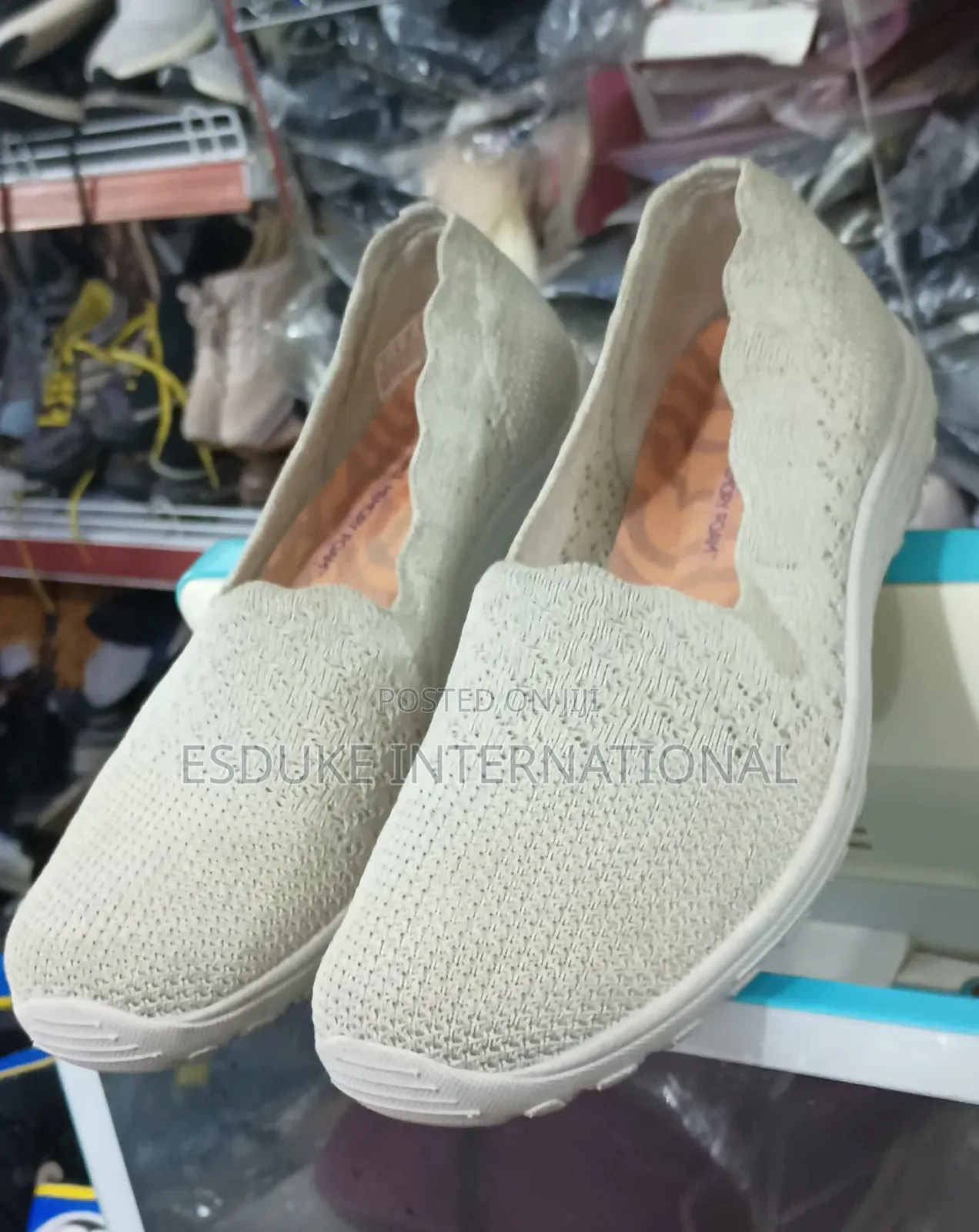 Ladies Shoe