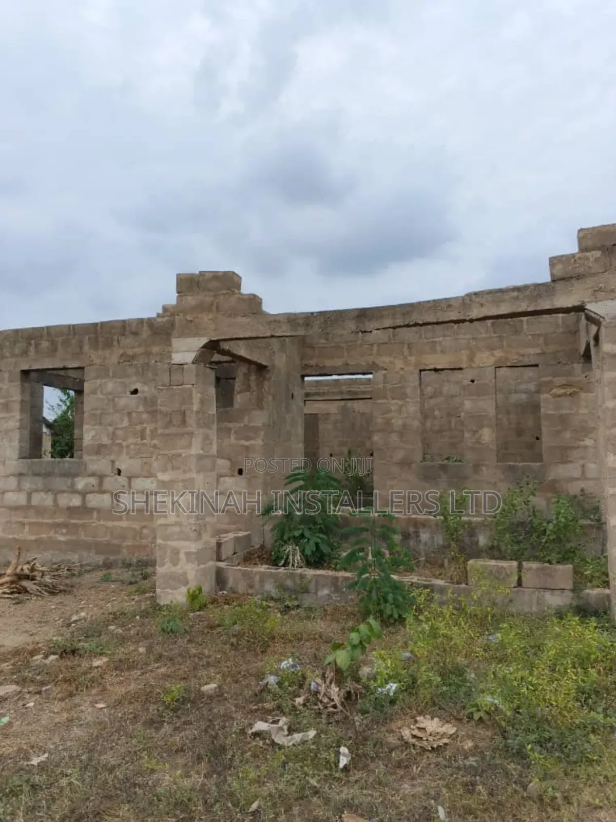 4bdrm Bungalow in Odeyare, Ona-Ara for sale