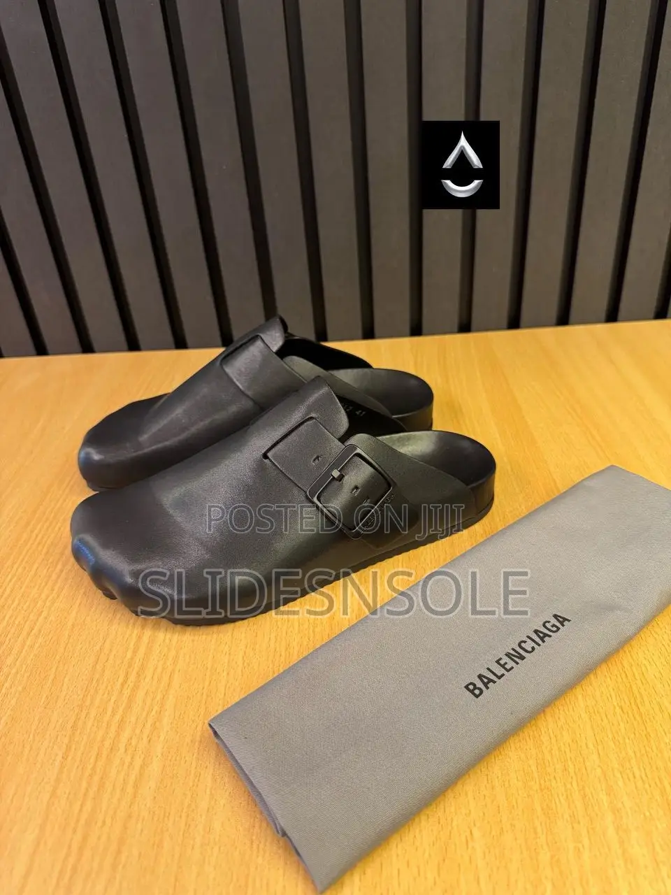 Balenciaga Sunday Leather Mule
