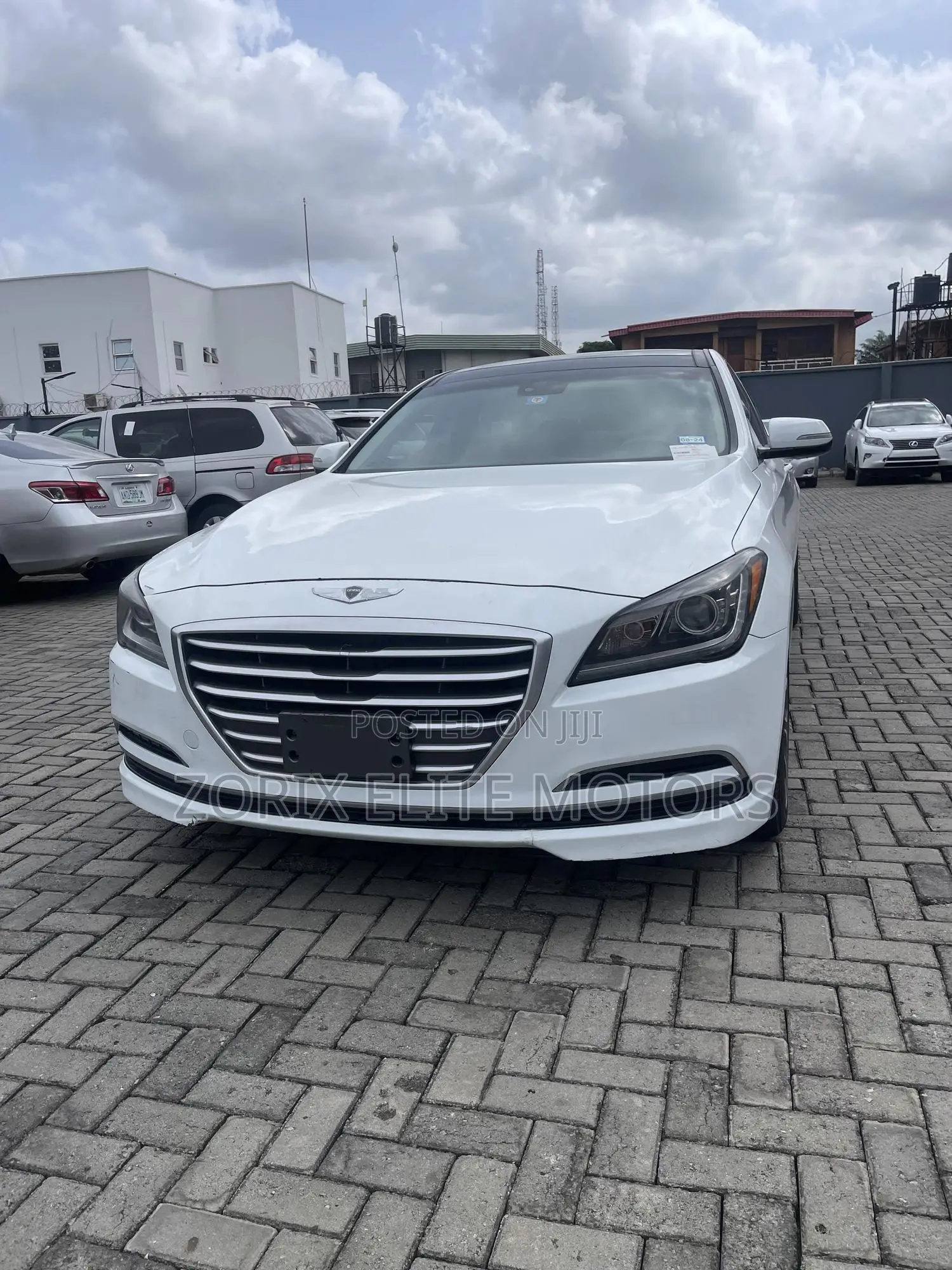 Hyundai Genesis 2014 White