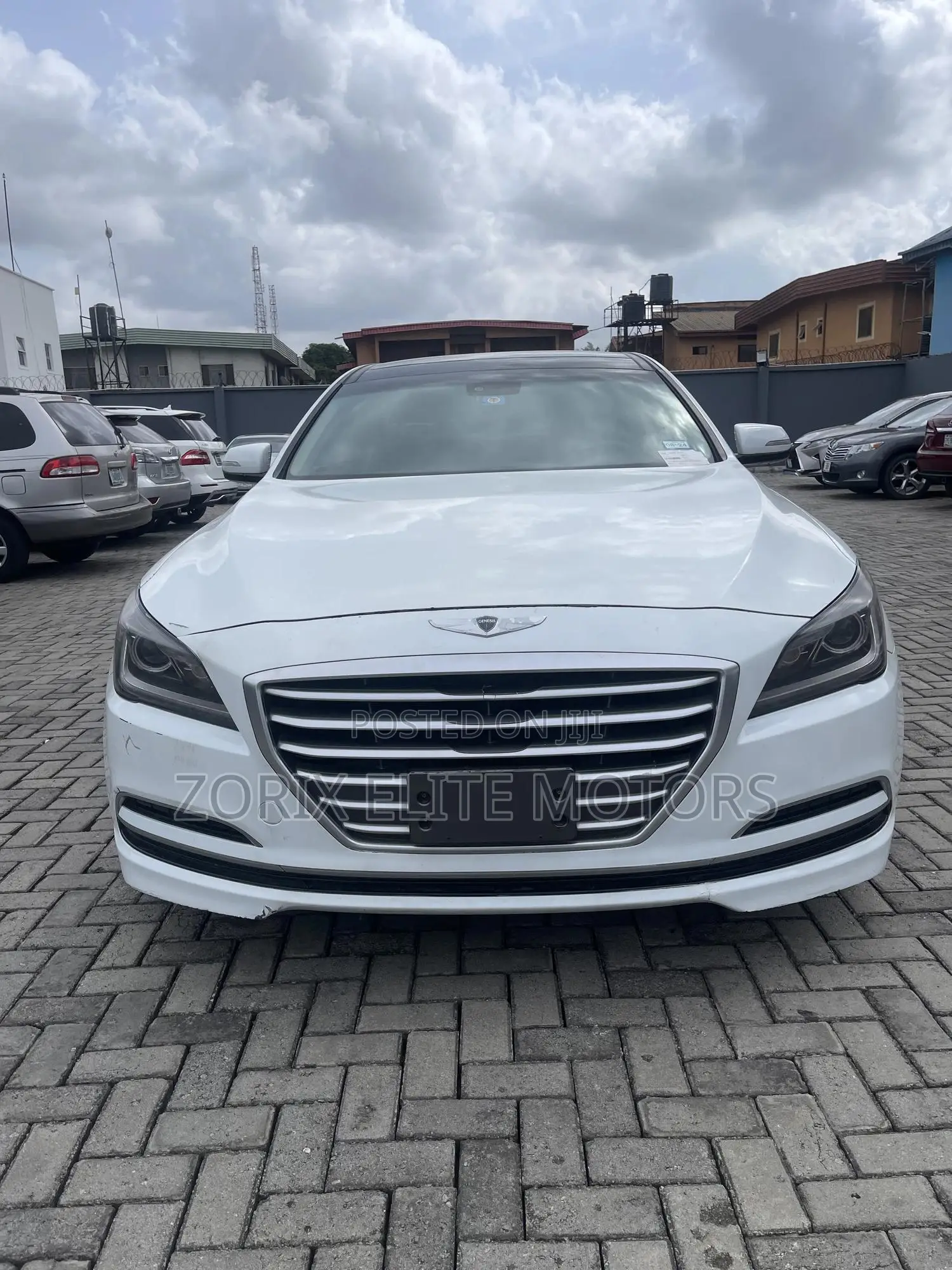 Hyundai Genesis 2014 White