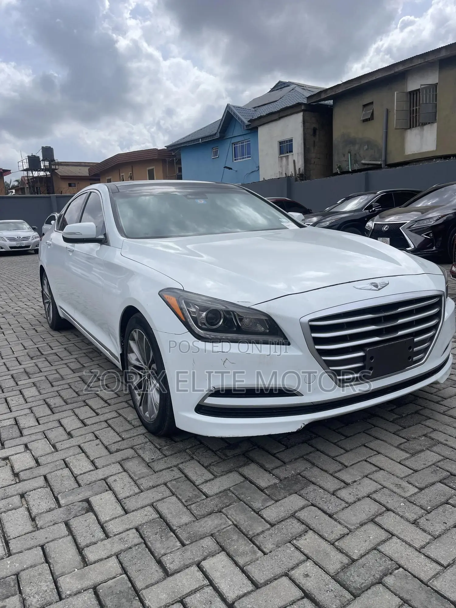 Hyundai Genesis 2014 White