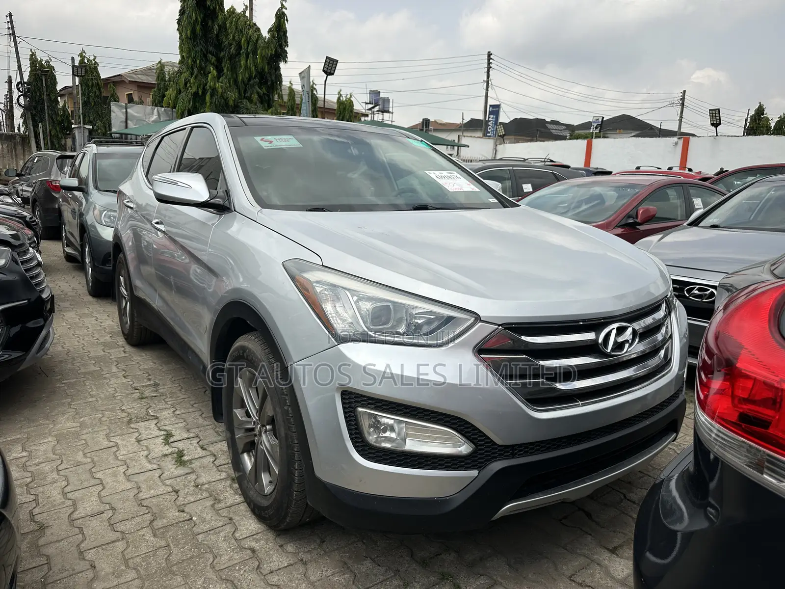 Hyundai Santa Fe GLS 4dr SUV AWD (3.3L 6cyl 6A) 2014 Silver