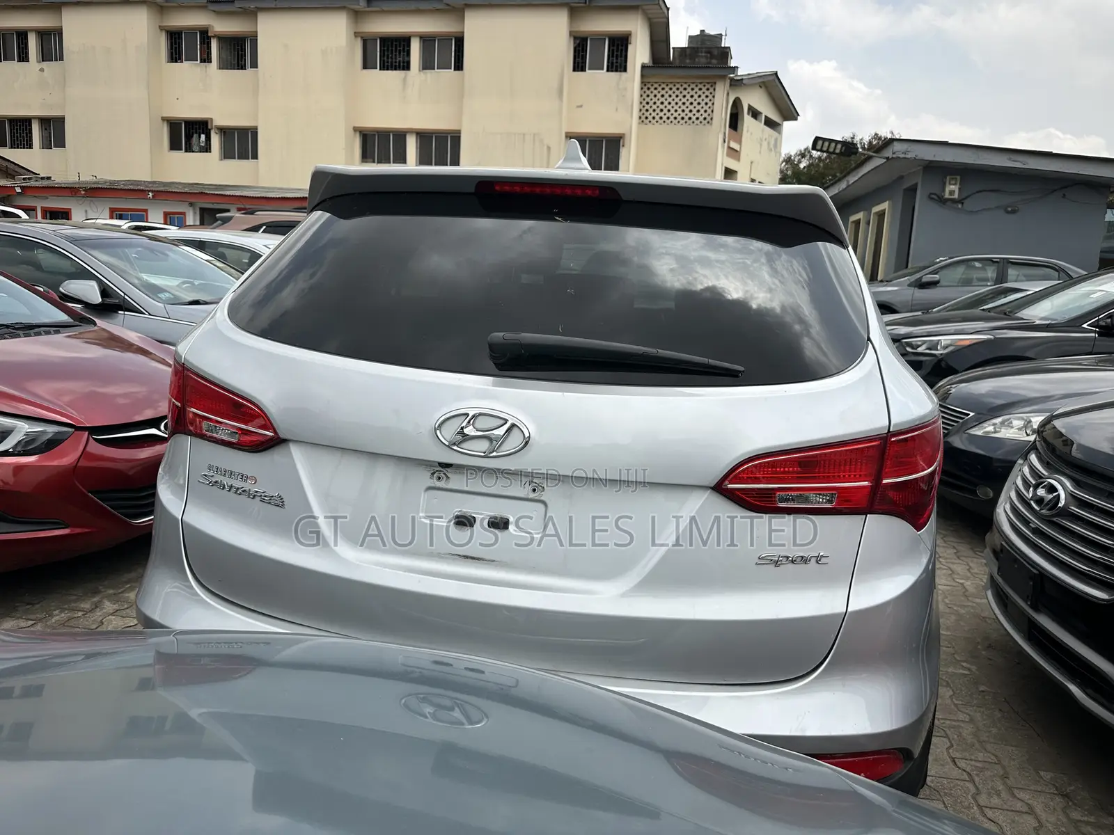 Hyundai Santa Fe GLS 4dr SUV AWD (3.3L 6cyl 6A) 2014 Silver