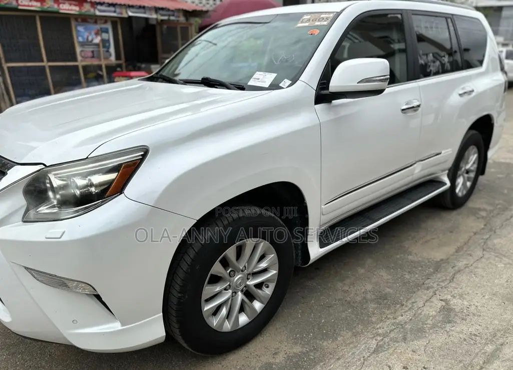 Lexus GX 460 Base 2014 White