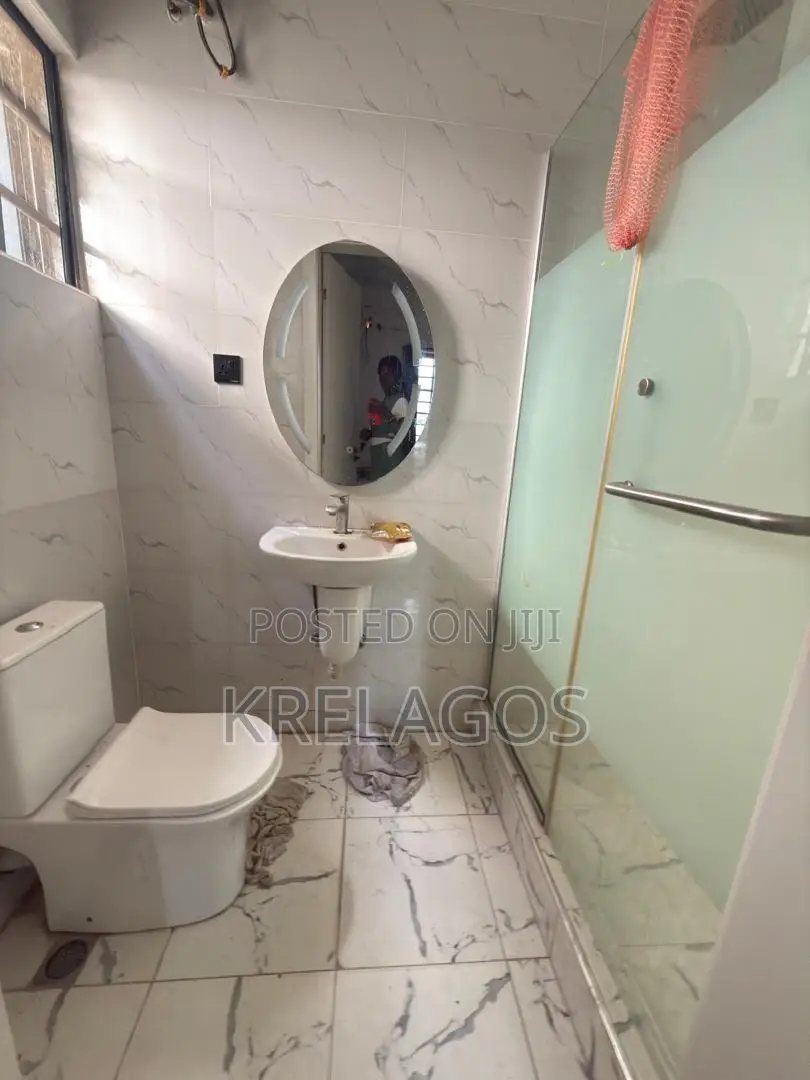 4bdrm Duplex in Ikota for rent