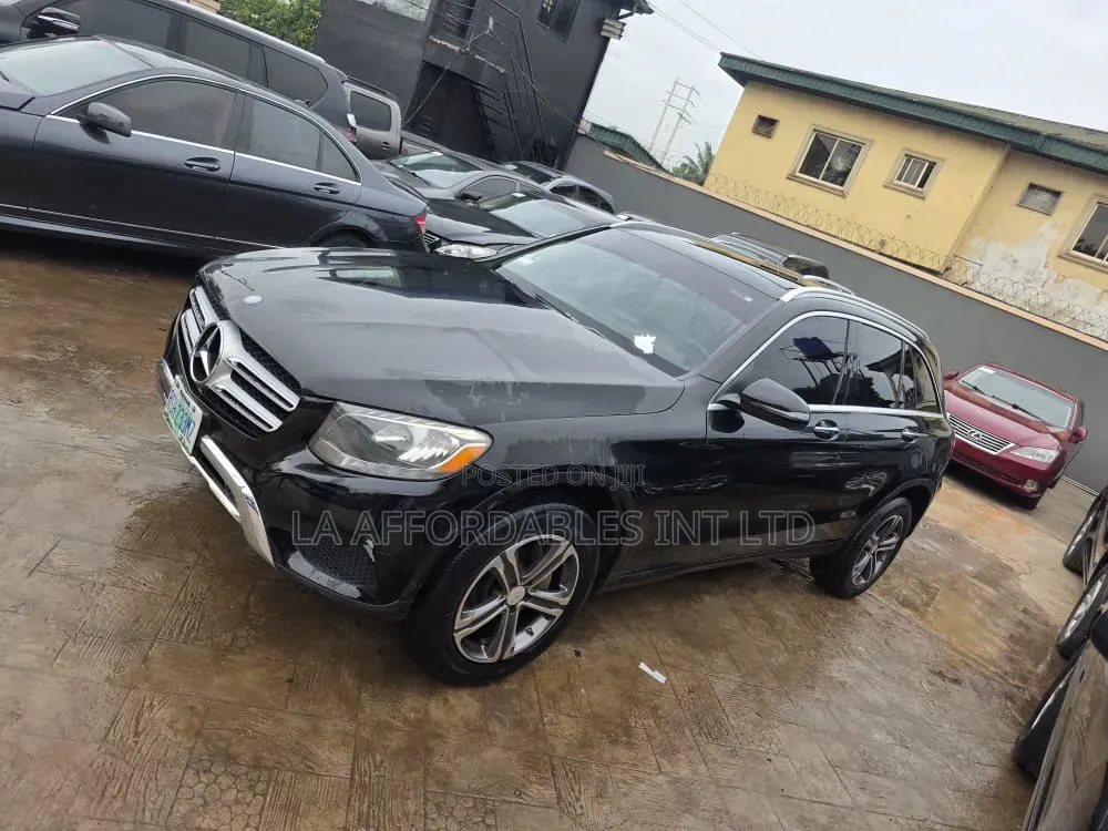 Mercedes-Benz GLC-Class 2017 Black