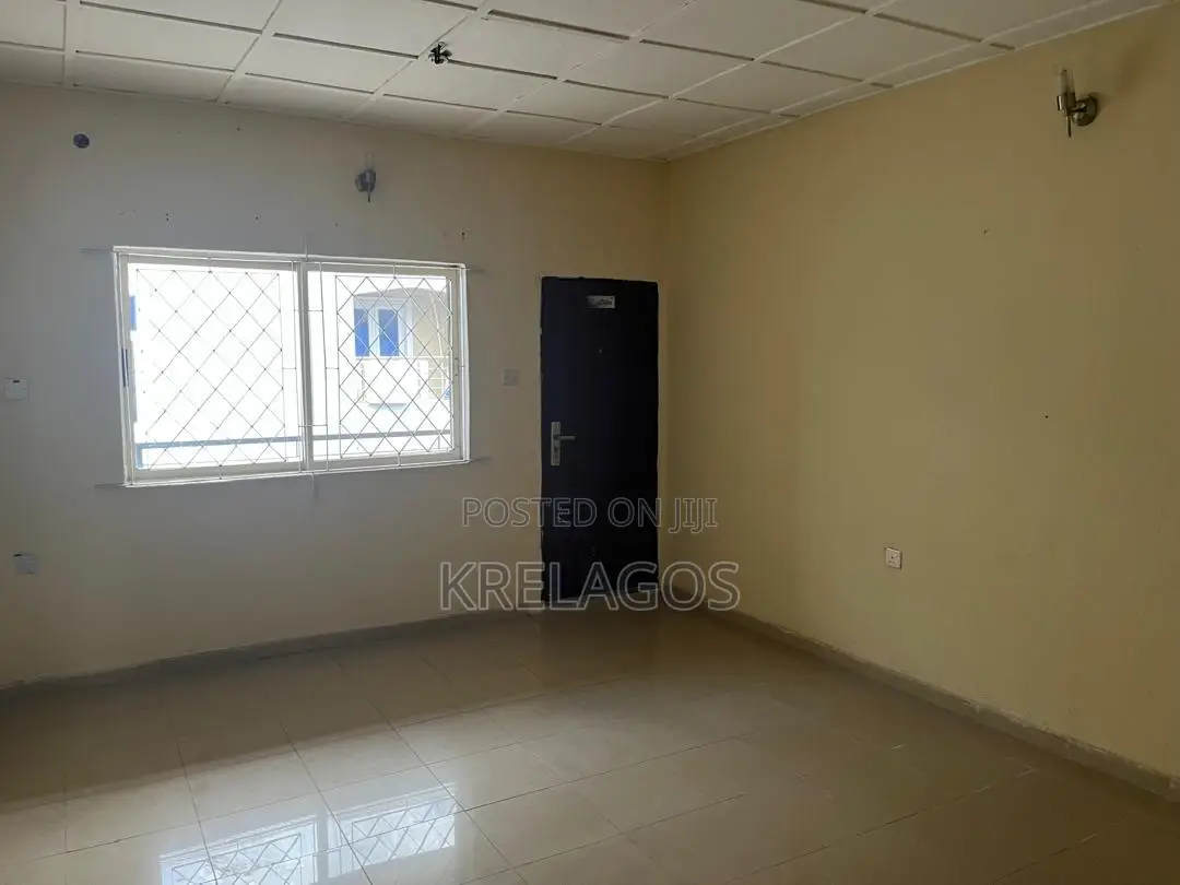 4bdrm Duplex in Sangotedo for sale