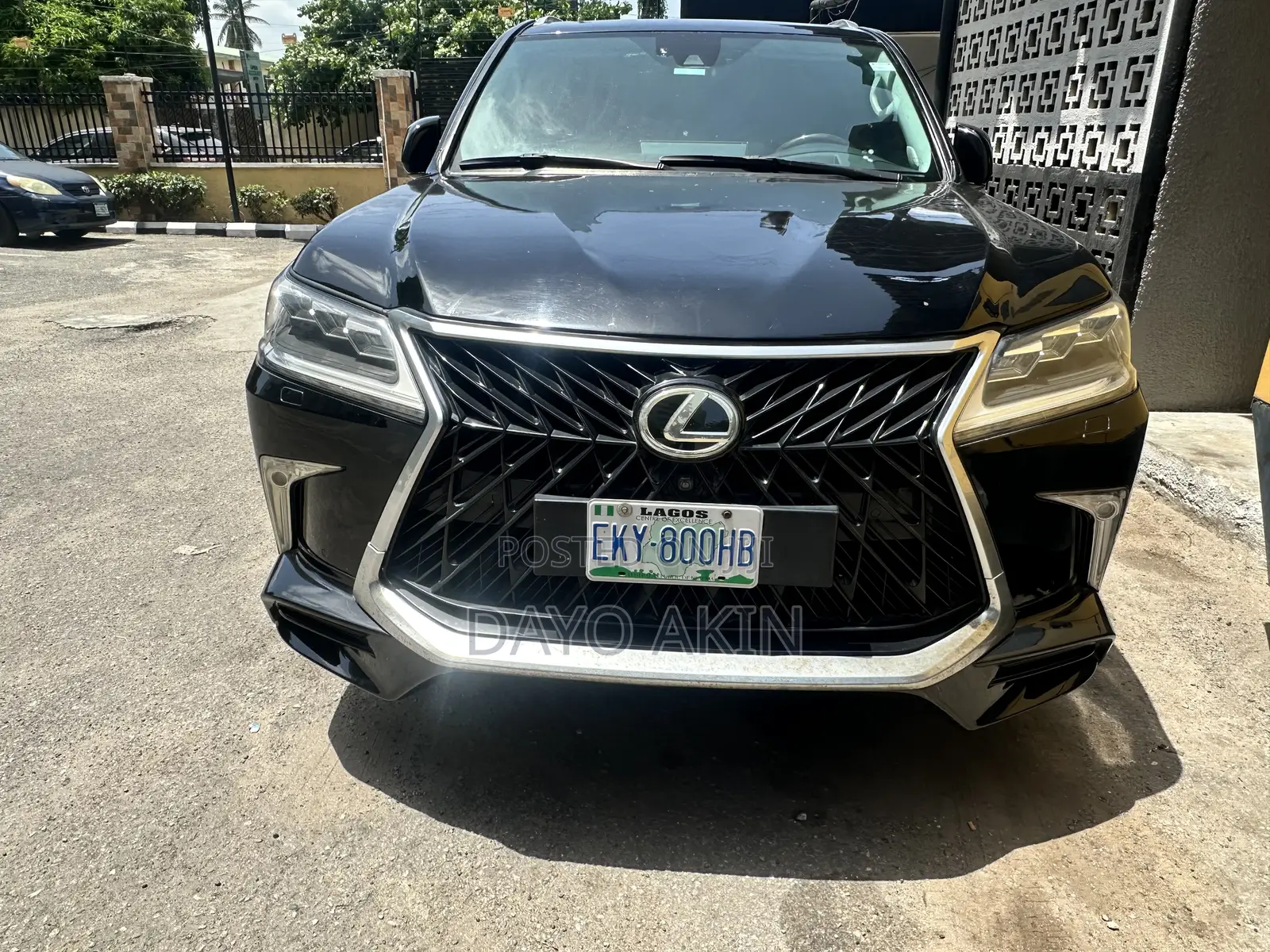 Lexus LX 2016 Black