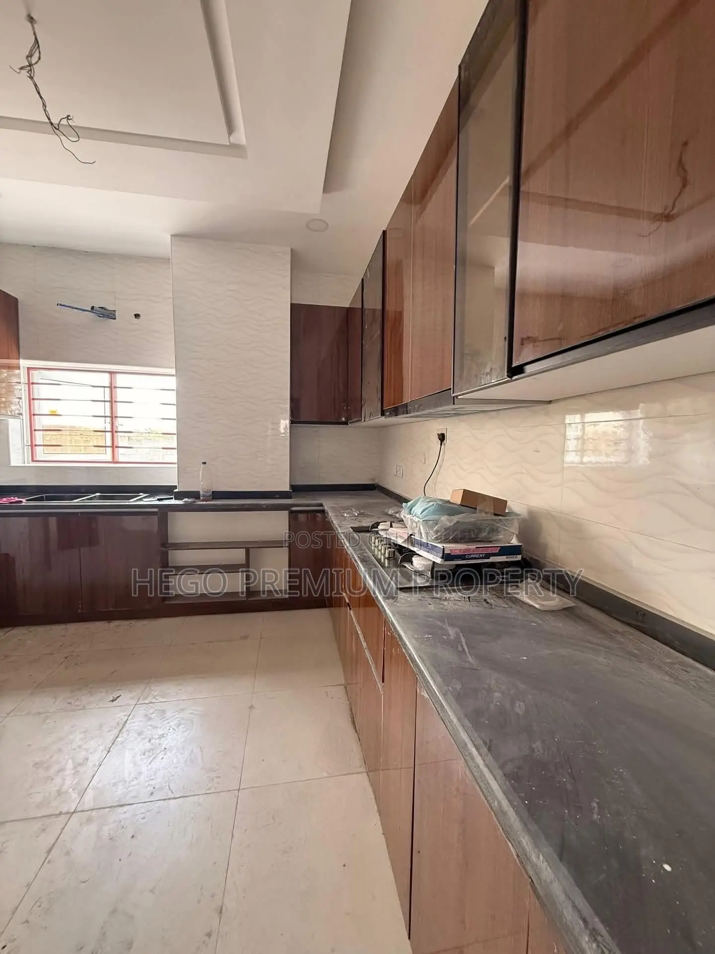 4bdrm Duplex in Reef Court Estate,, Abuloma for sale