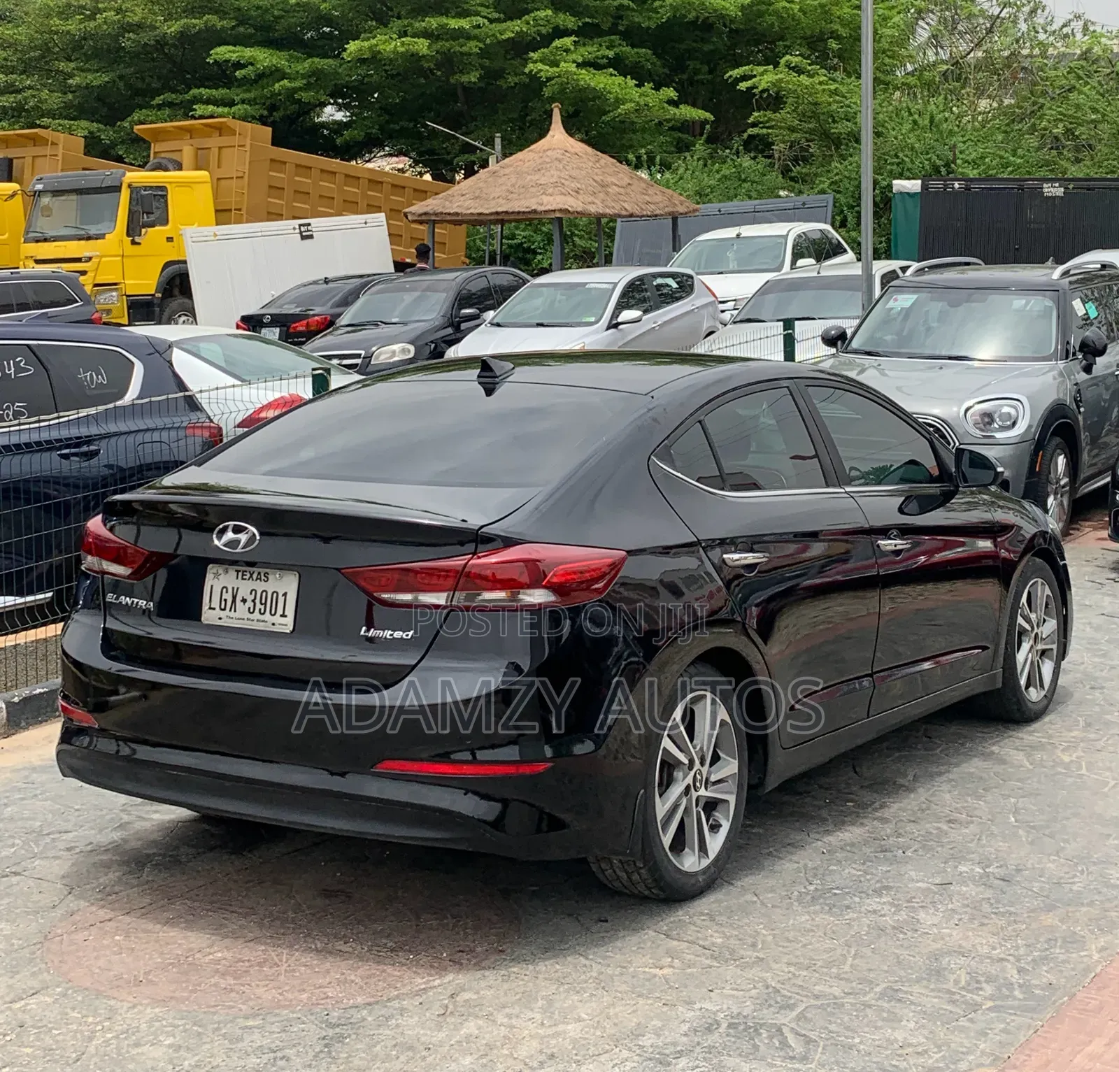 Hyundai Elantra 2018 Black