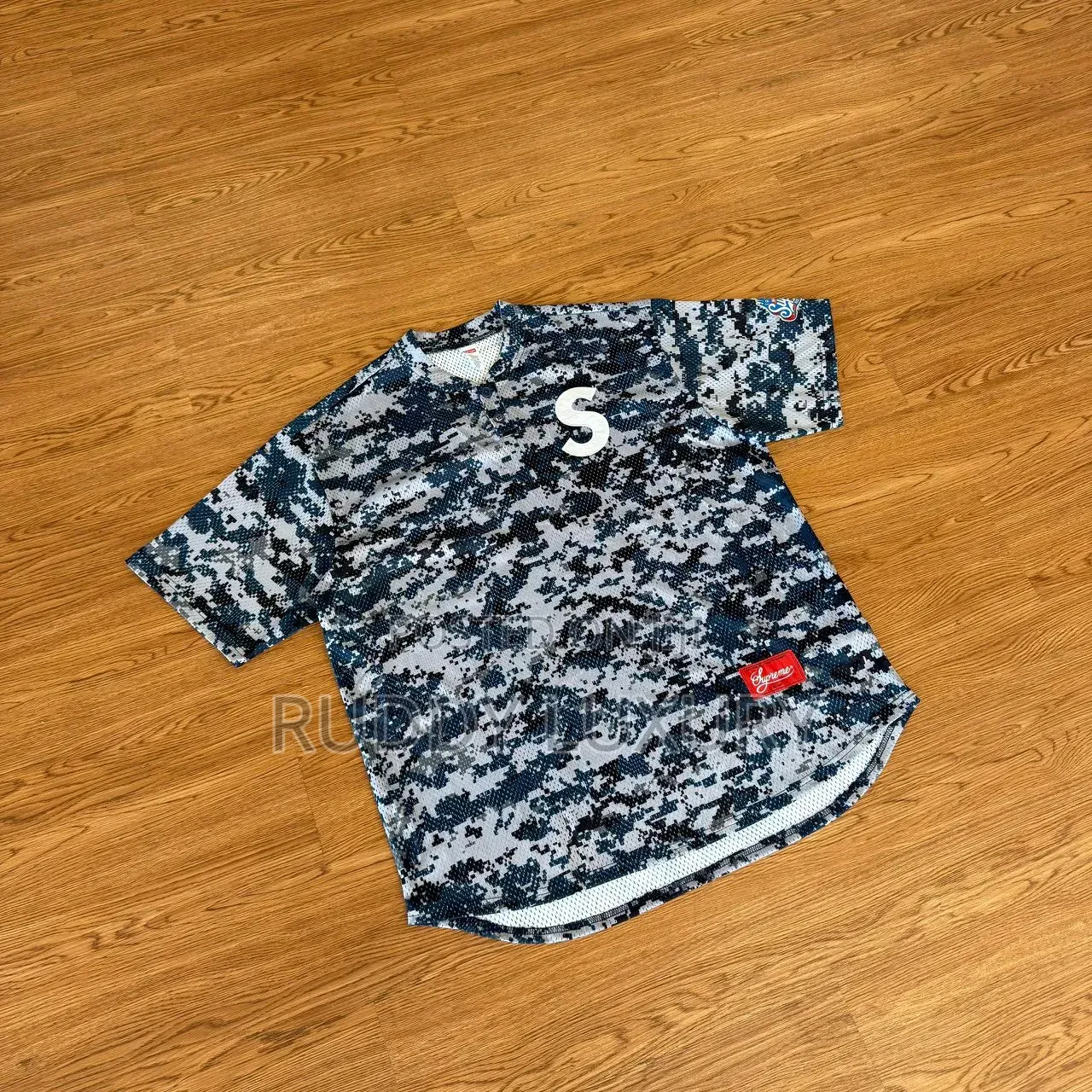 Urban Camo Essential Tee