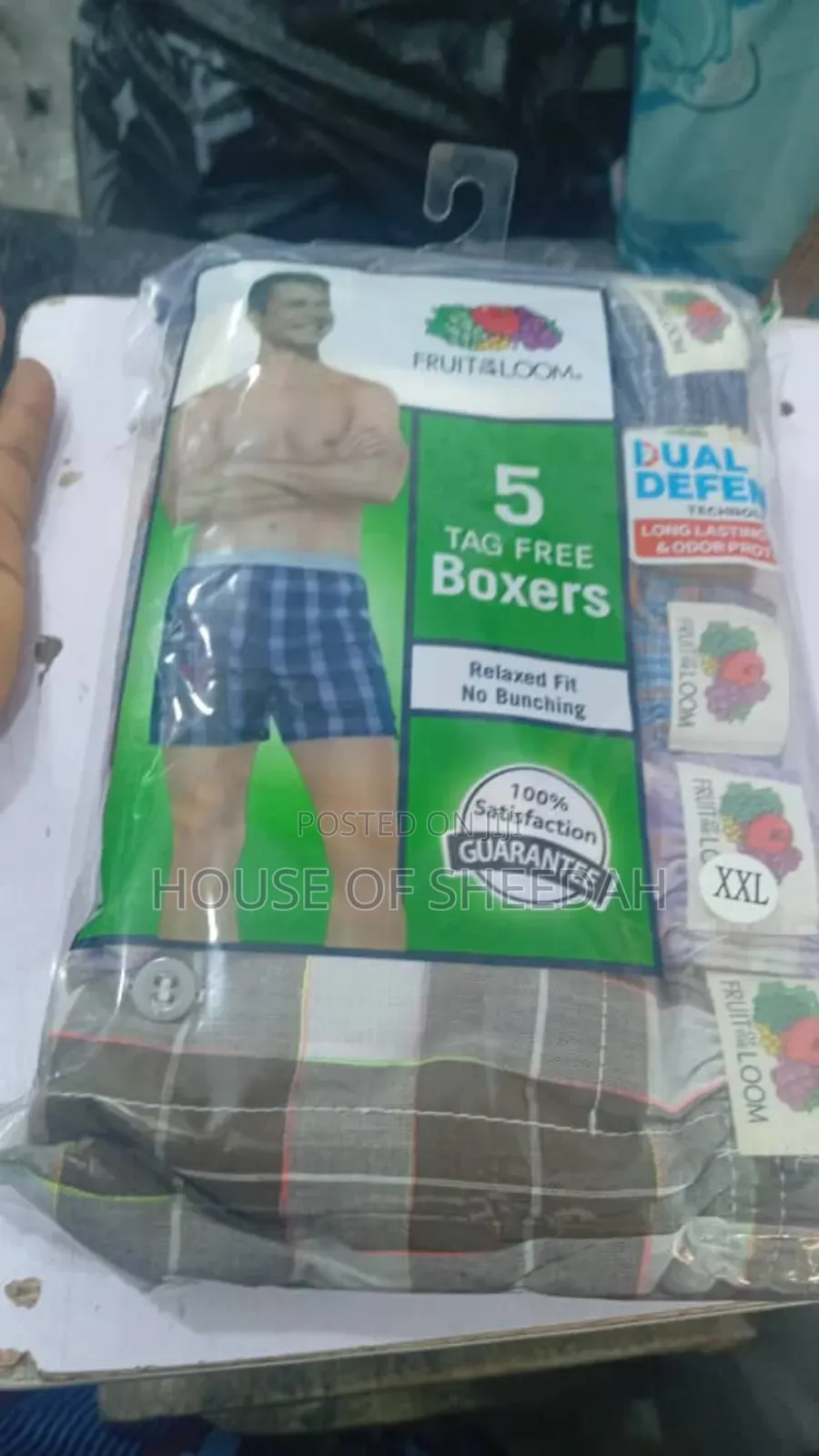 Fruit of the Loom Boxers, 5-Pack of Tag-Free, Relaxed-Fit Boxers.