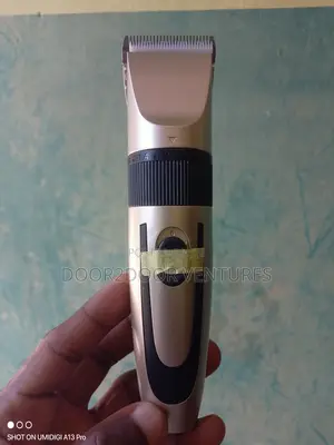 Portable Rechargeable Clipper