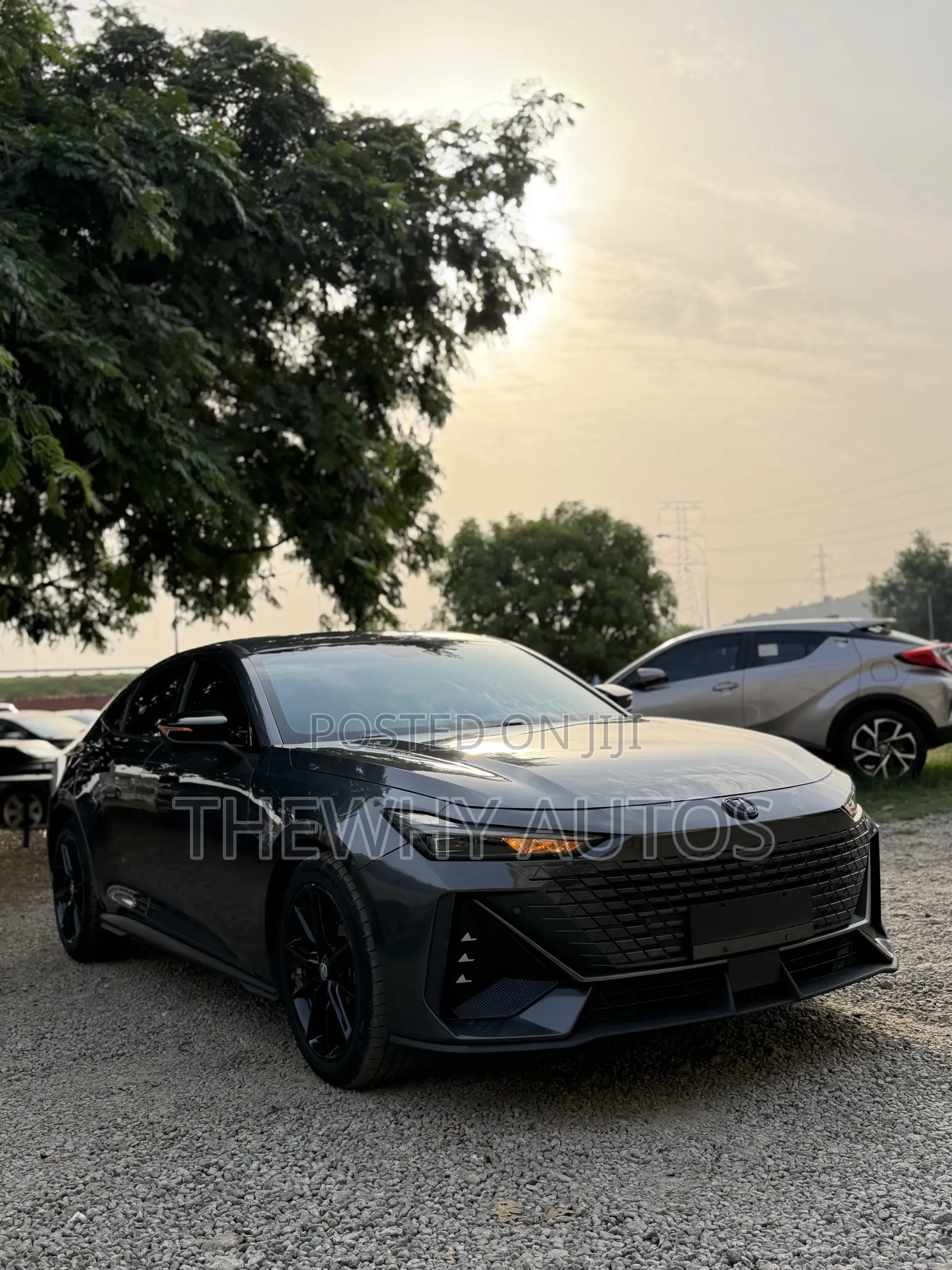 New Changan UNI-V 1.5 Petrol FWD 2023 Gray