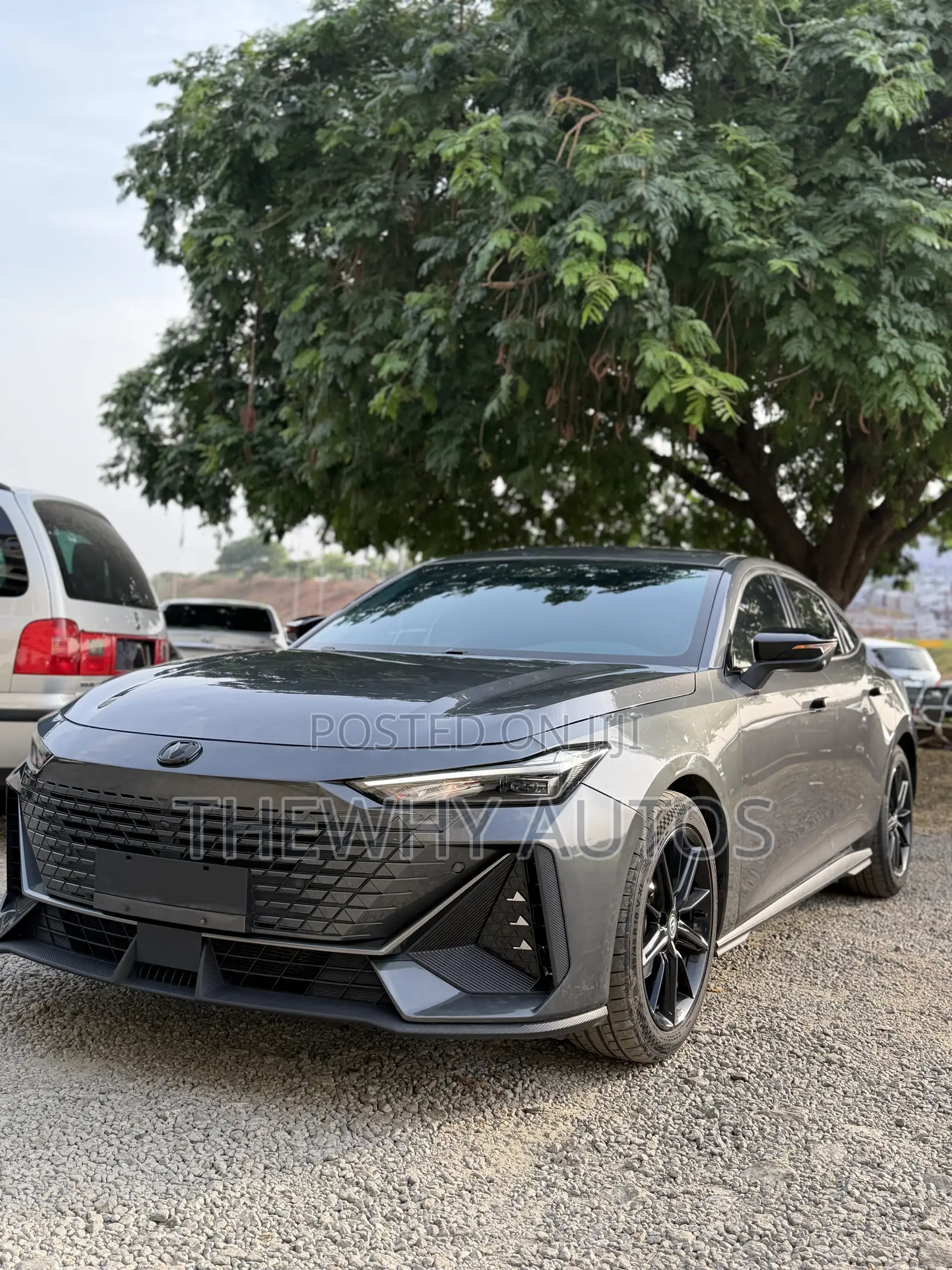 New Changan UNI-V 1.5 Petrol FWD 2023 Gray