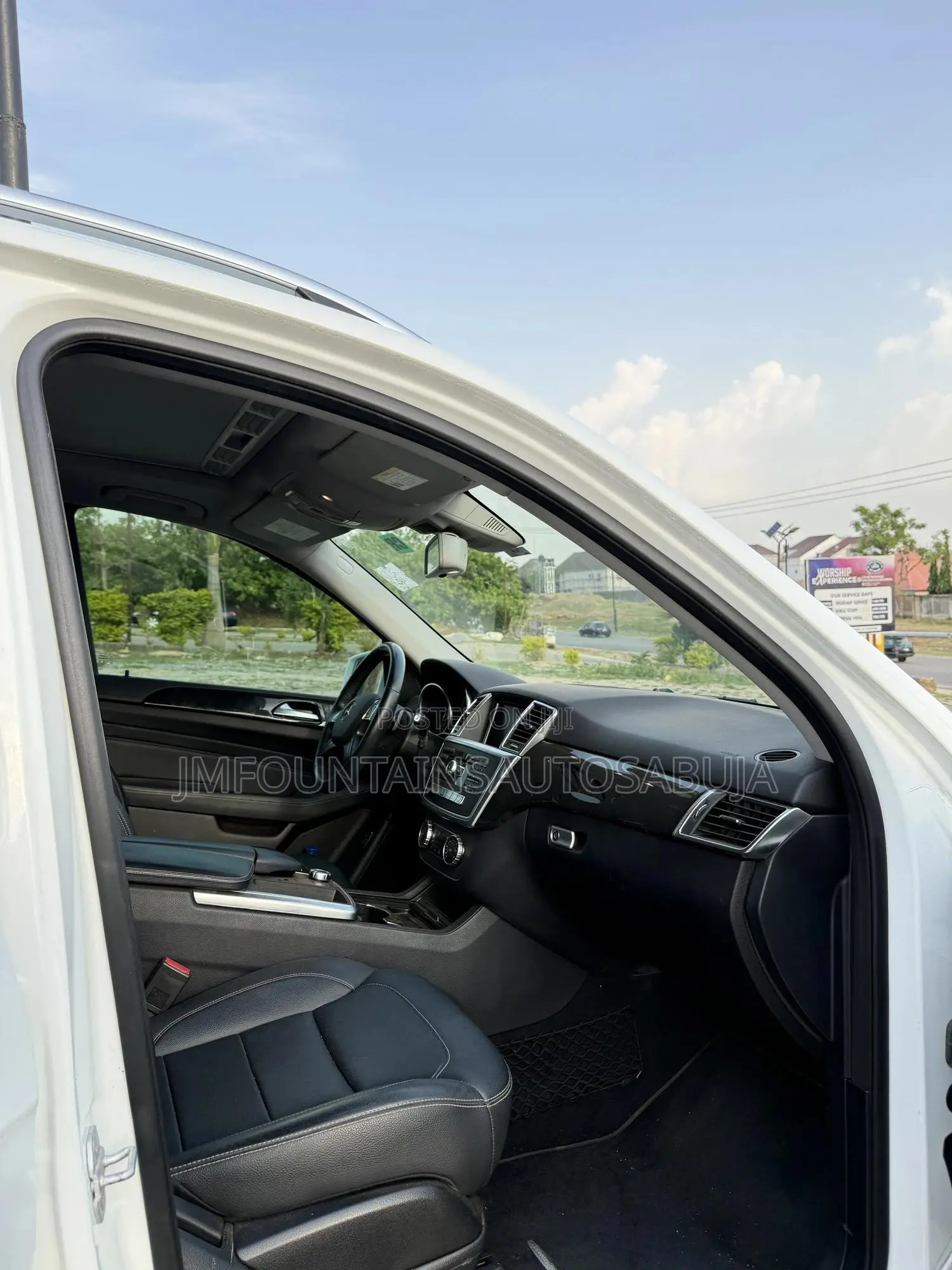 Mercedes-Benz M Class ML350 4dr SUV (3.5L 6cyl 7A) 2015 White