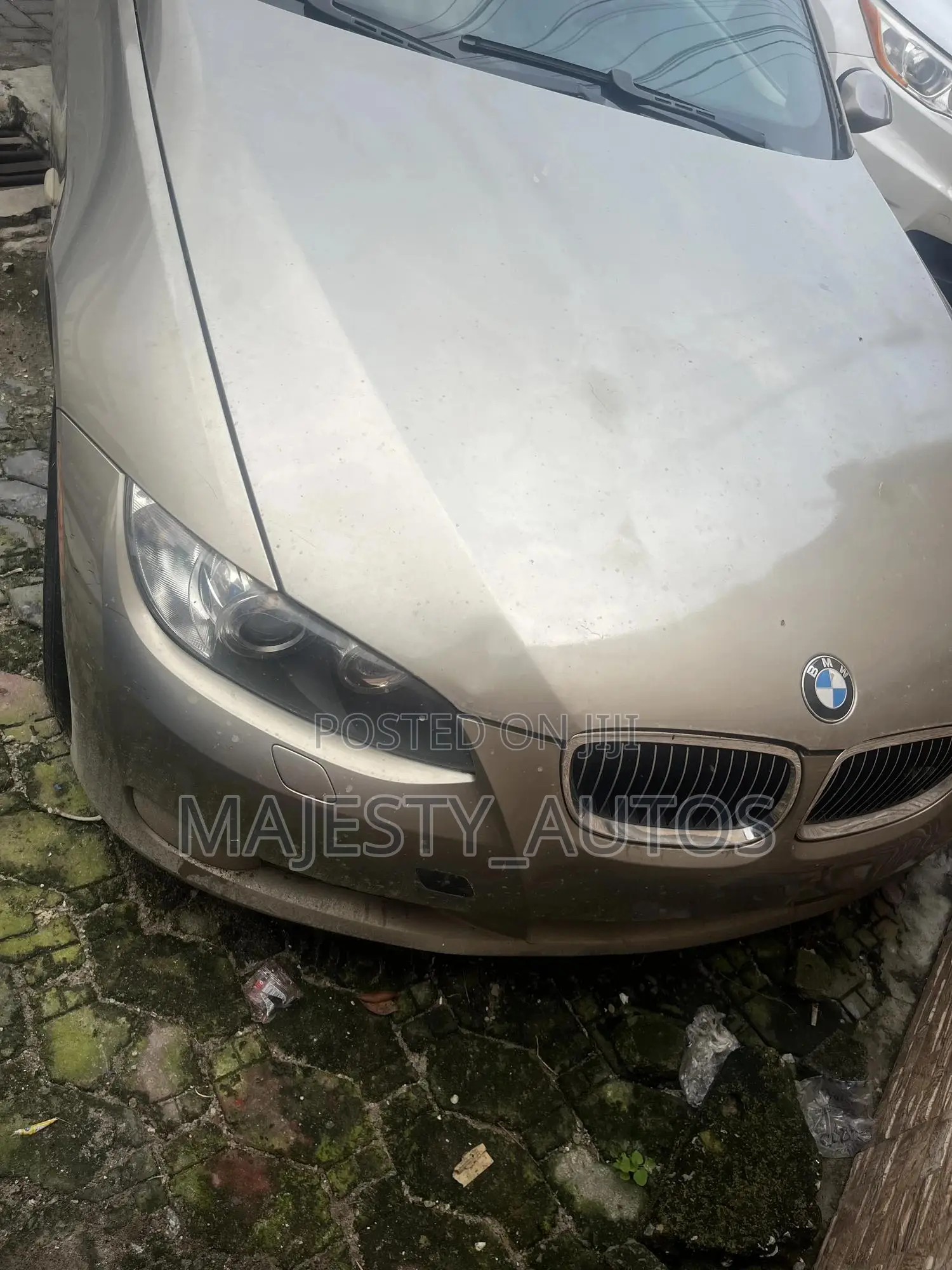 BMW 335i 2010 Gold