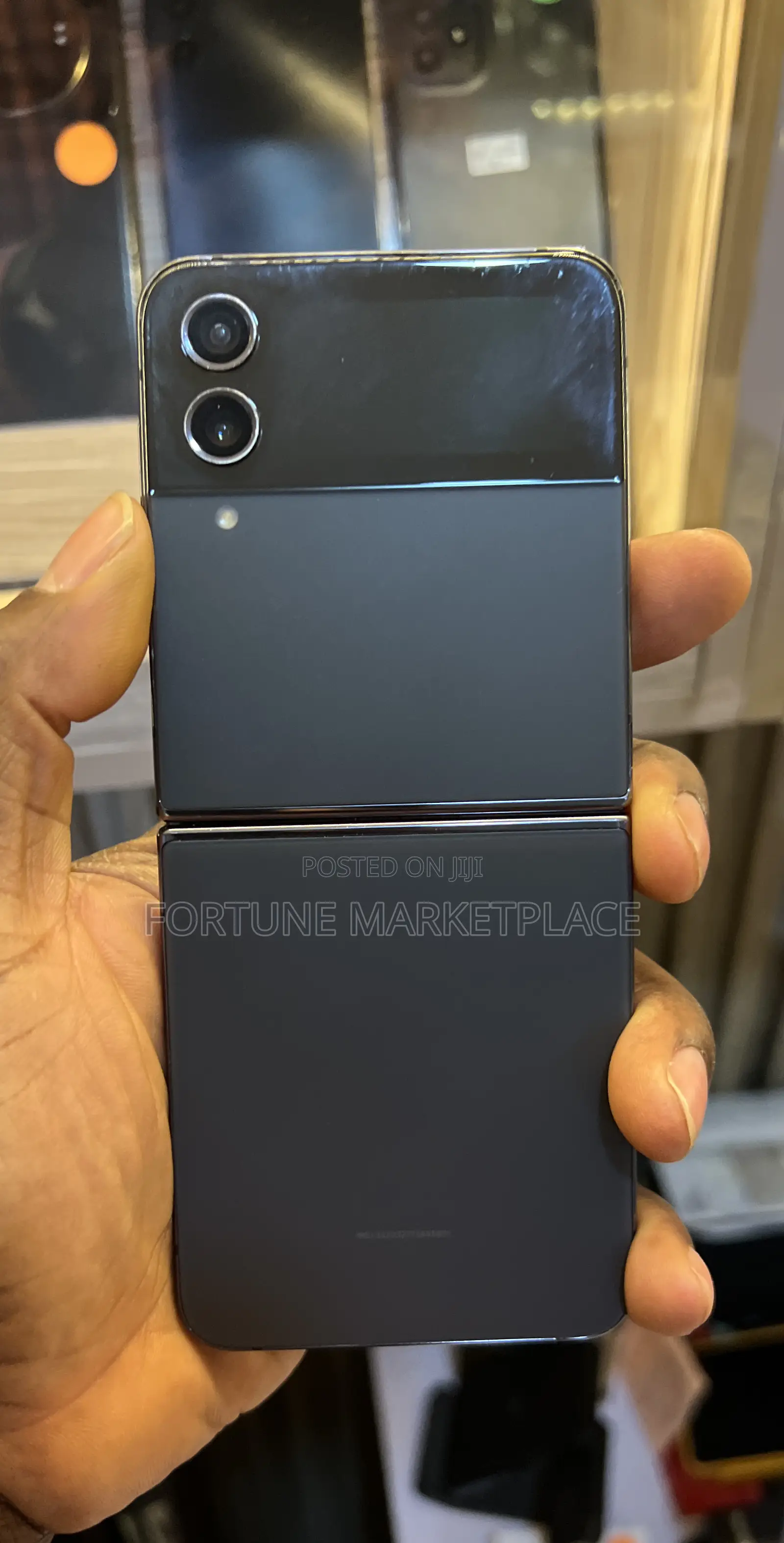 Samsung Galaxy Z Flip4 128 GB Black