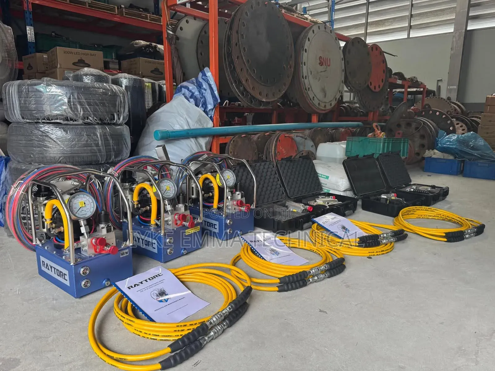 Hydraulic Torquing Machine With the Accessories